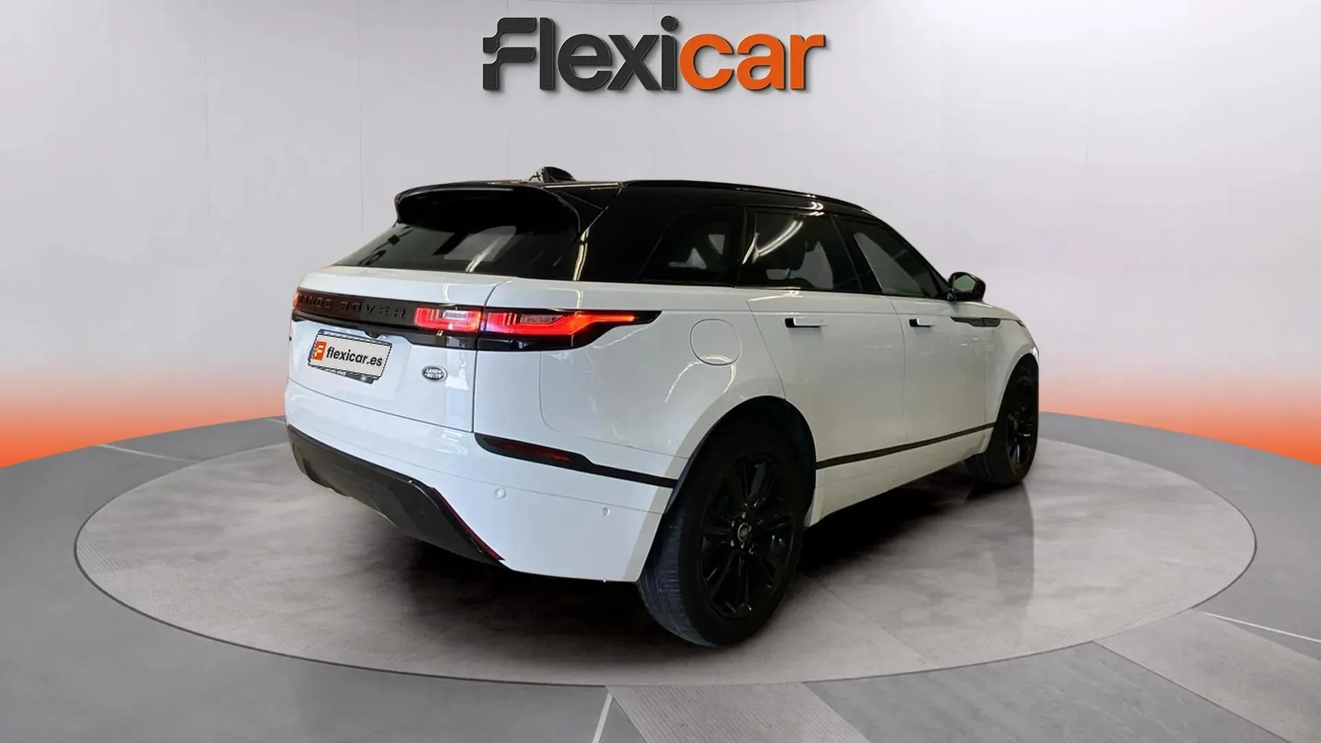 Land Rover Range Rover Velar 2.0D I4 4WD - foto 7