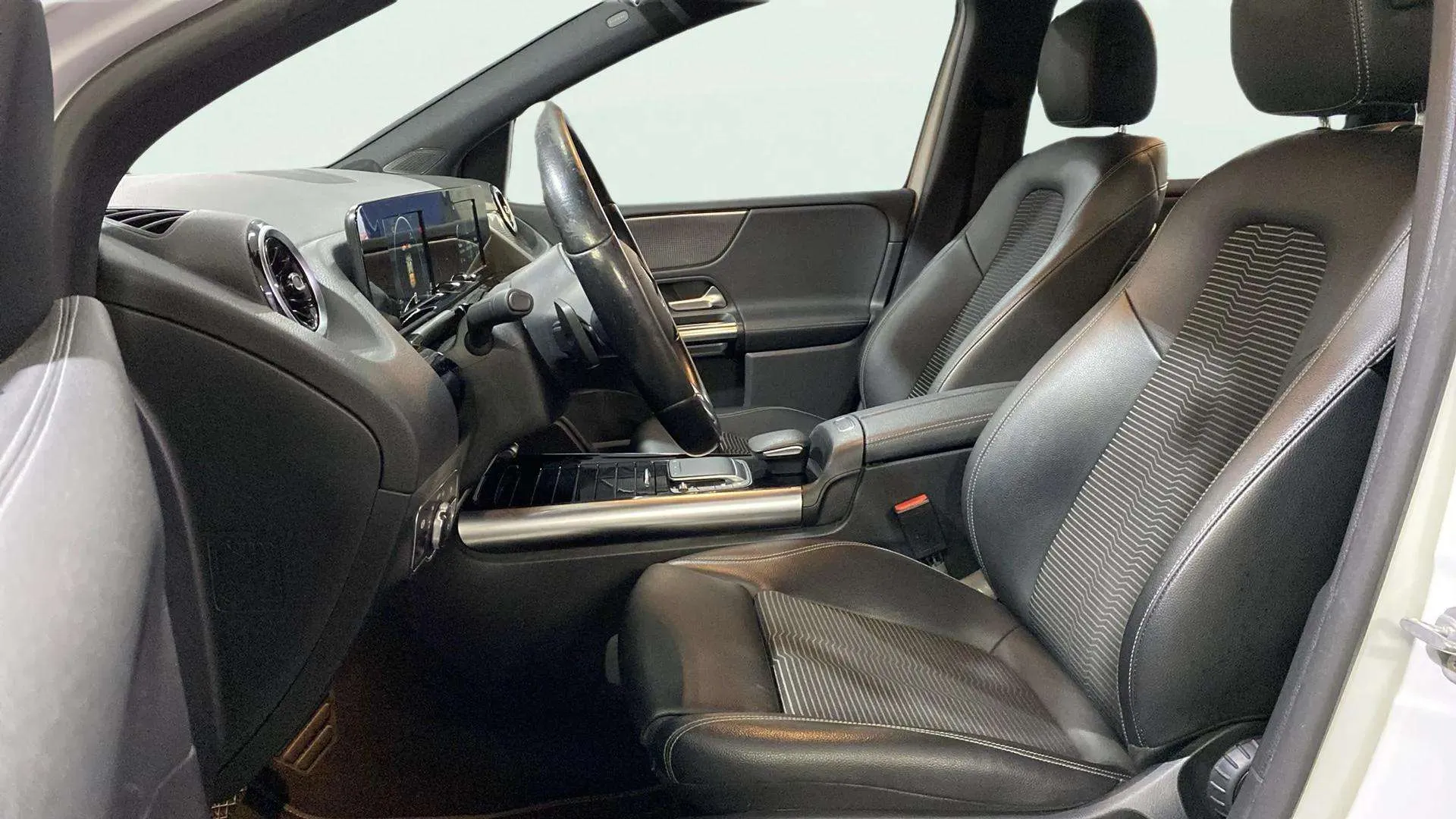 Mercedes-Benz Clase B B 180 d - foto 10