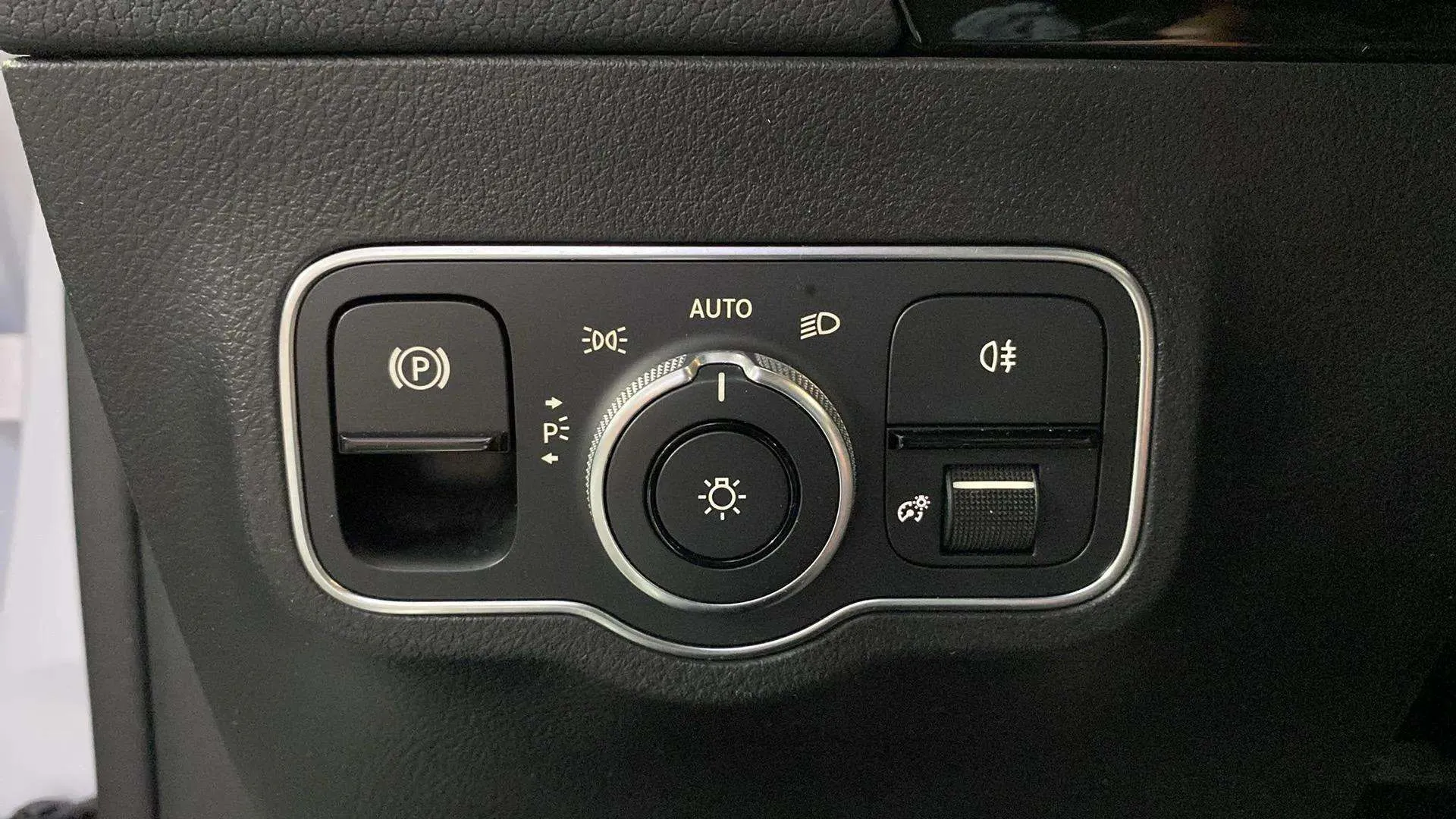 Mercedes-Benz Clase B B 180 d - foto 19