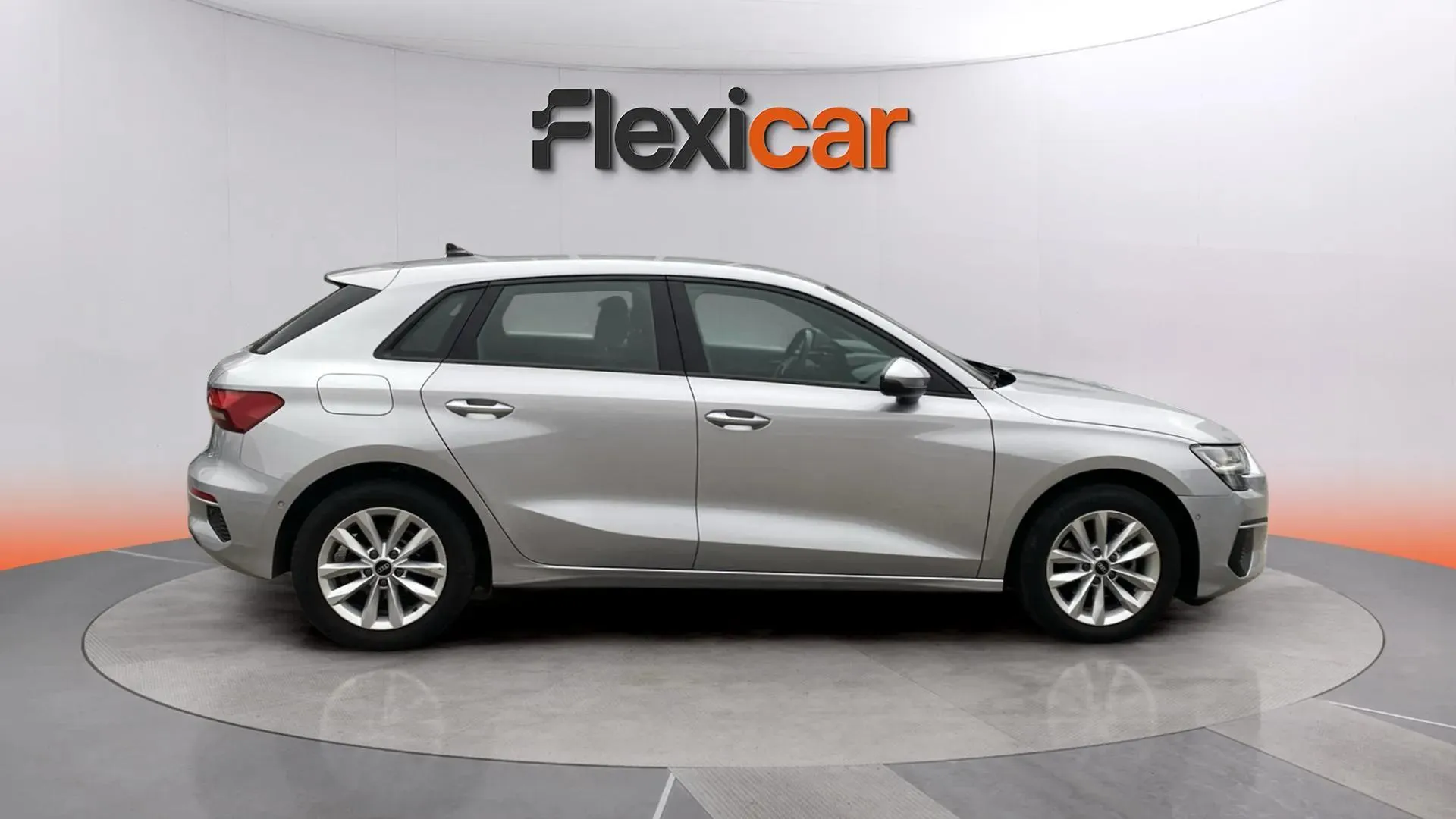 Audi A3 Sportback Advanced 30 TFSI - foto 8