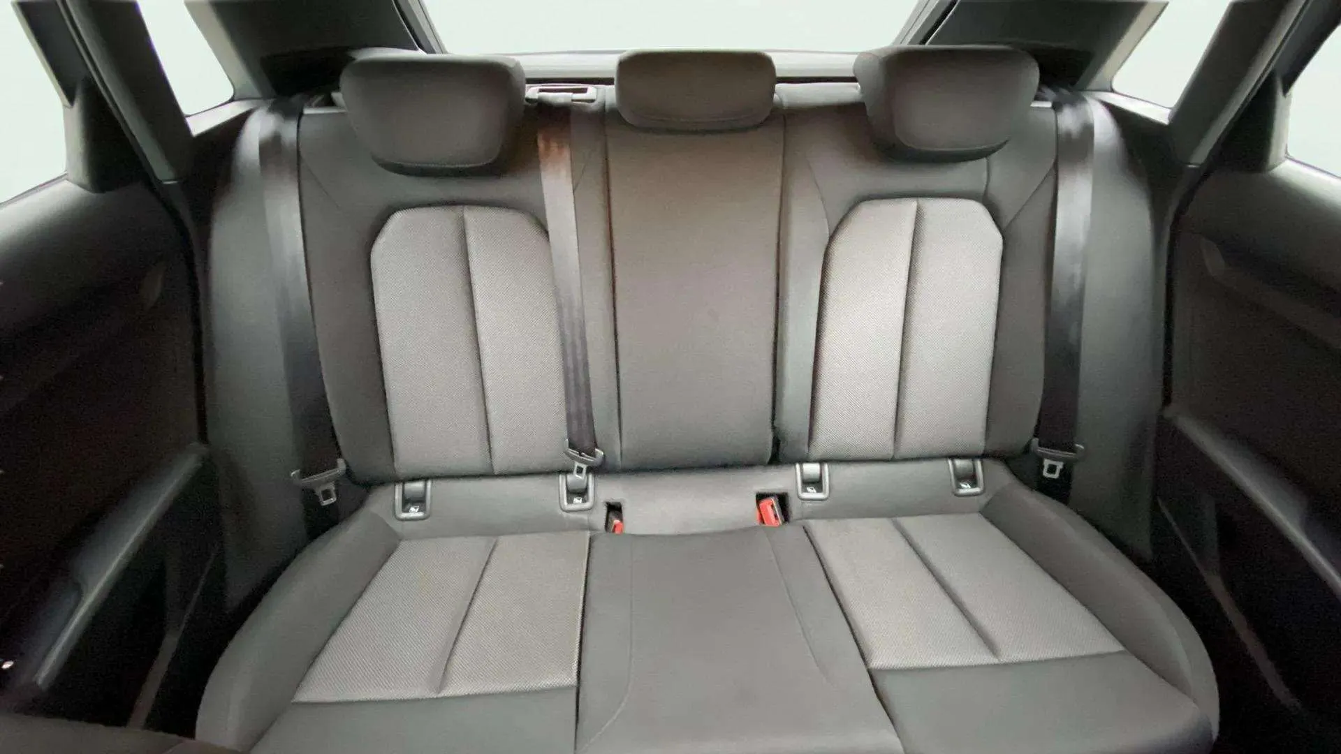 Audi A3 Sportback Advanced 30 TFSI - foto 13