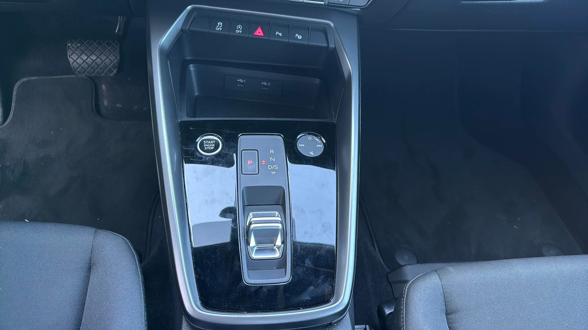 Audi A3 Sportback 30 TFSI - foto 11