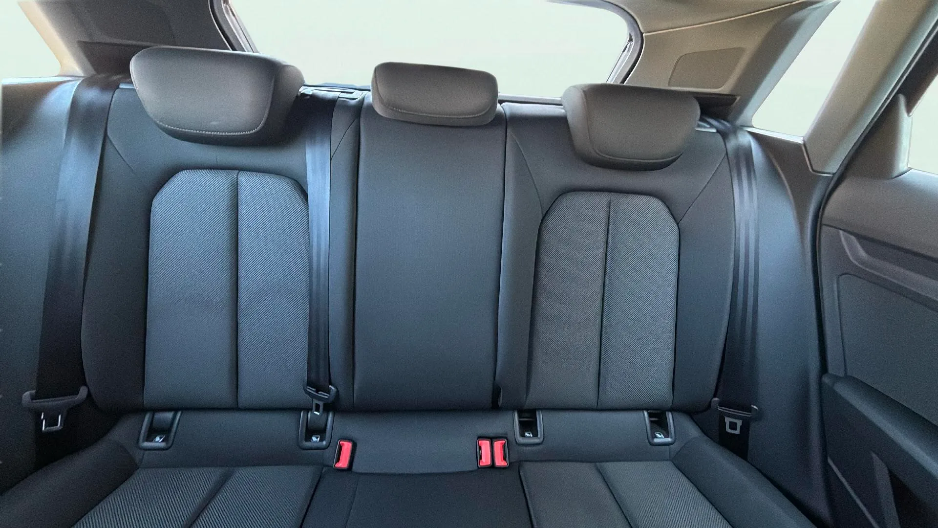 Audi A3 Sportback 30 TFSI - foto 14