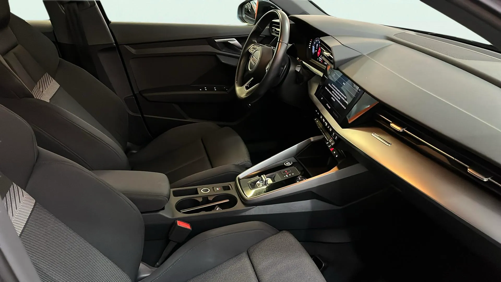 Audi A3 Sportback 30 TFSI S tronic - foto 16