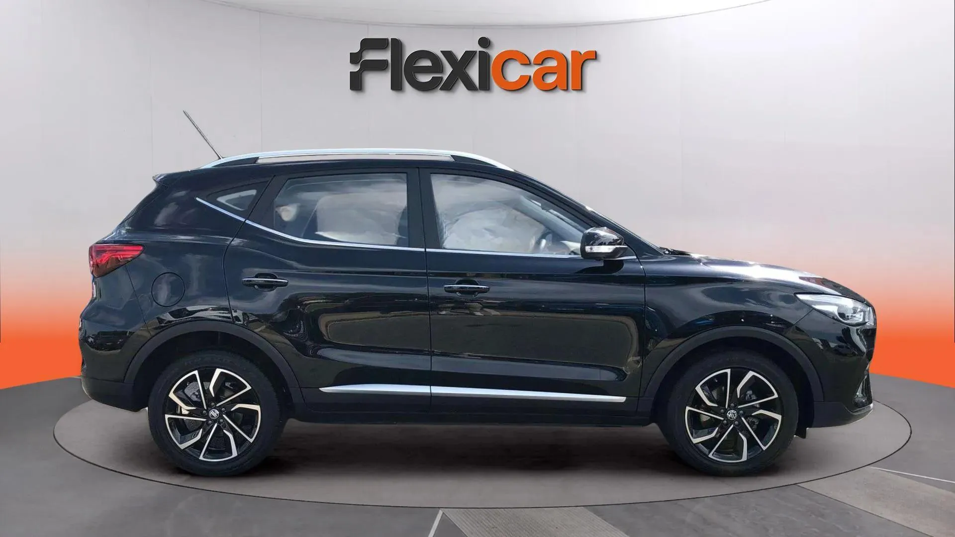 MG ZS 1.5 Luxury - foto 3