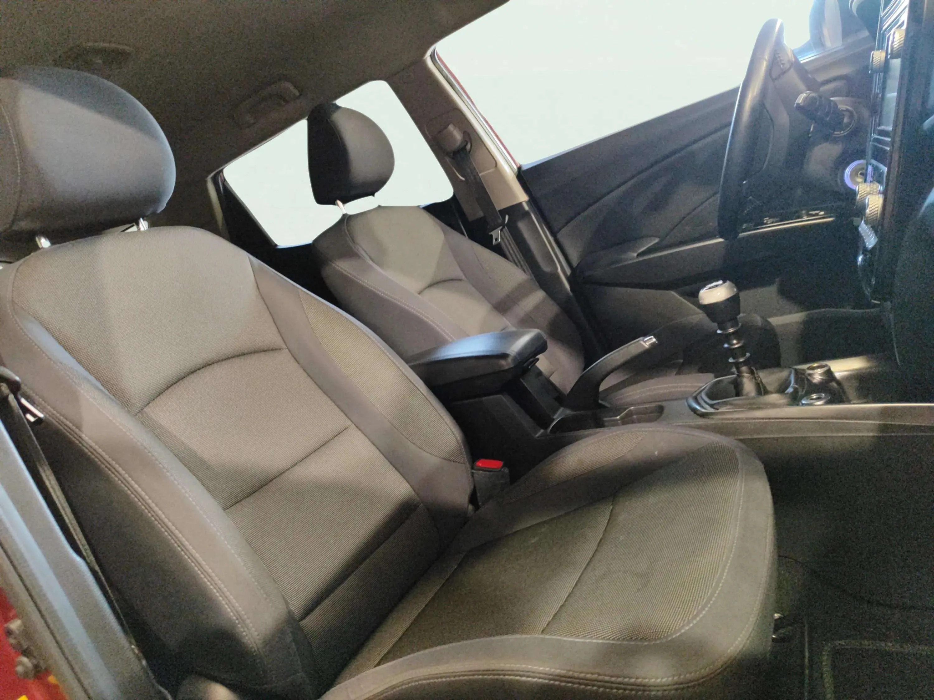 SsangYong Tivoli G15T Urban Plus - foto 13