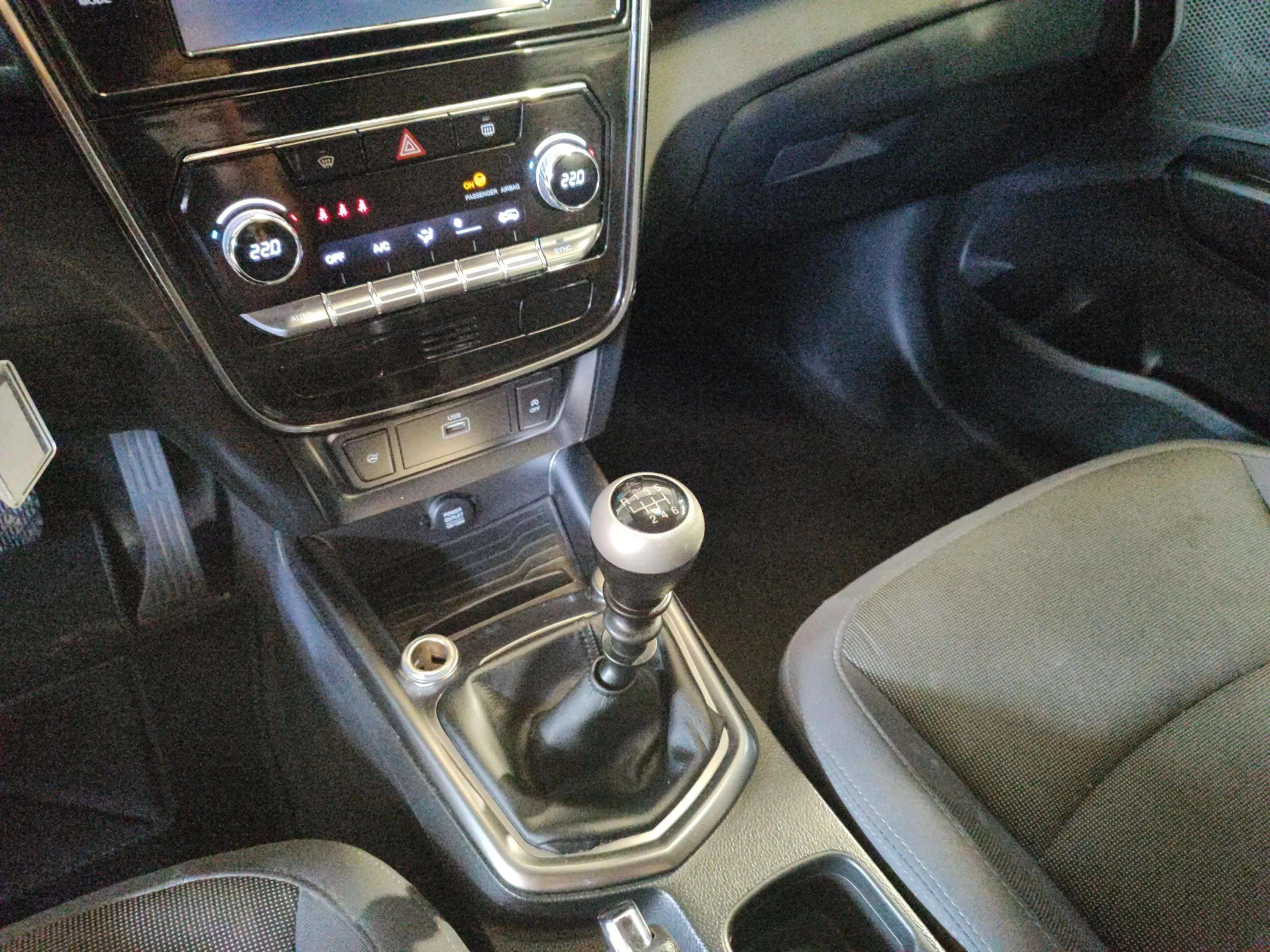SsangYong Tivoli G15T Urban Plus - foto 30