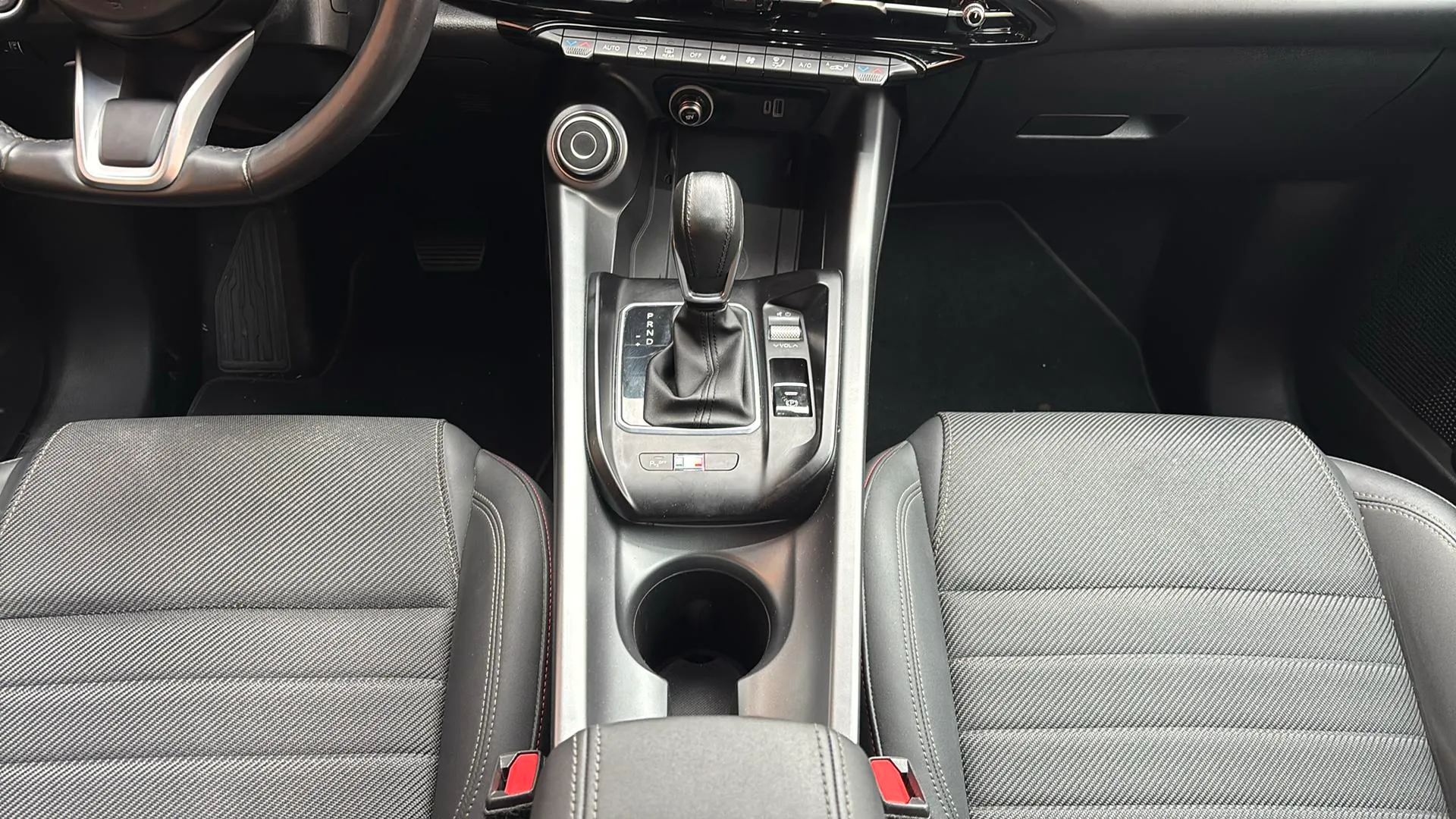 Alfa Romeo Tonale 1.5 MHEV Gasolina Sprint FWD - foto 18