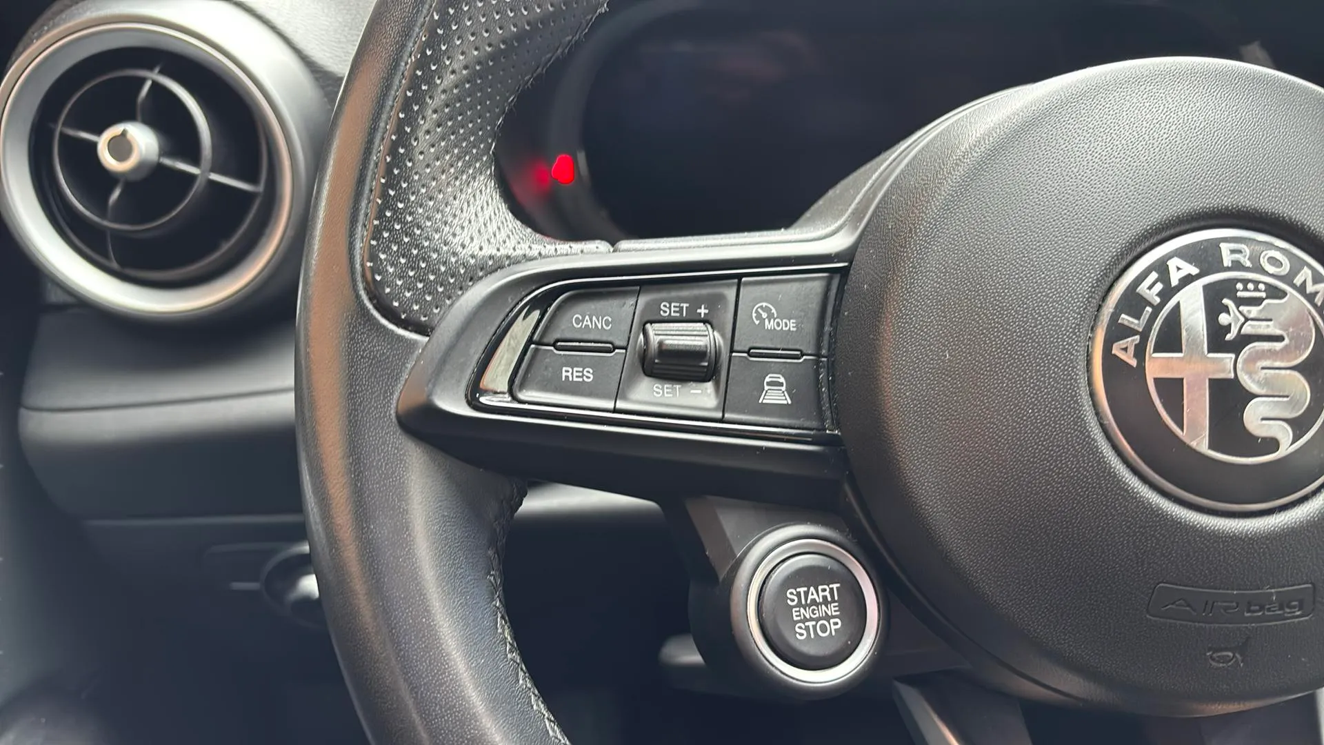 Alfa Romeo Tonale 1.5 MHEV Gasolina Sprint FWD - foto 15