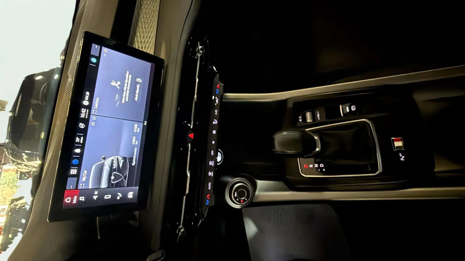 Alfa Romeo Tonale 1.5 MHEV Gasolina Sprint FWD - foto 15