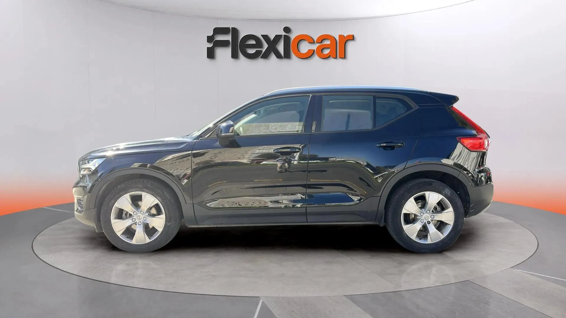 Volvo XC40 2.0 D3 AWD Business Plus - foto 4