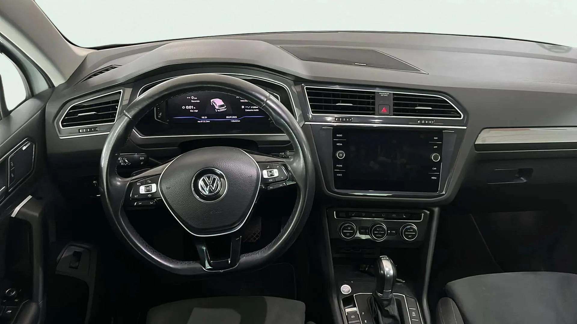 Volkswagen Tiguan Sport 2.0 TDI 4Motion DSG - foto 10