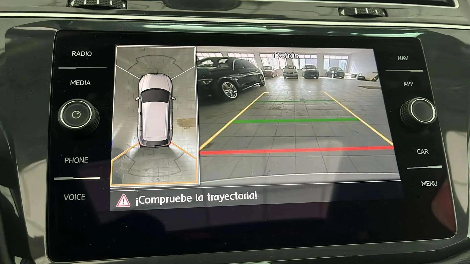 Volkswagen Tiguan Sport 2.0 TDI 4Motion DSG - foto 16
