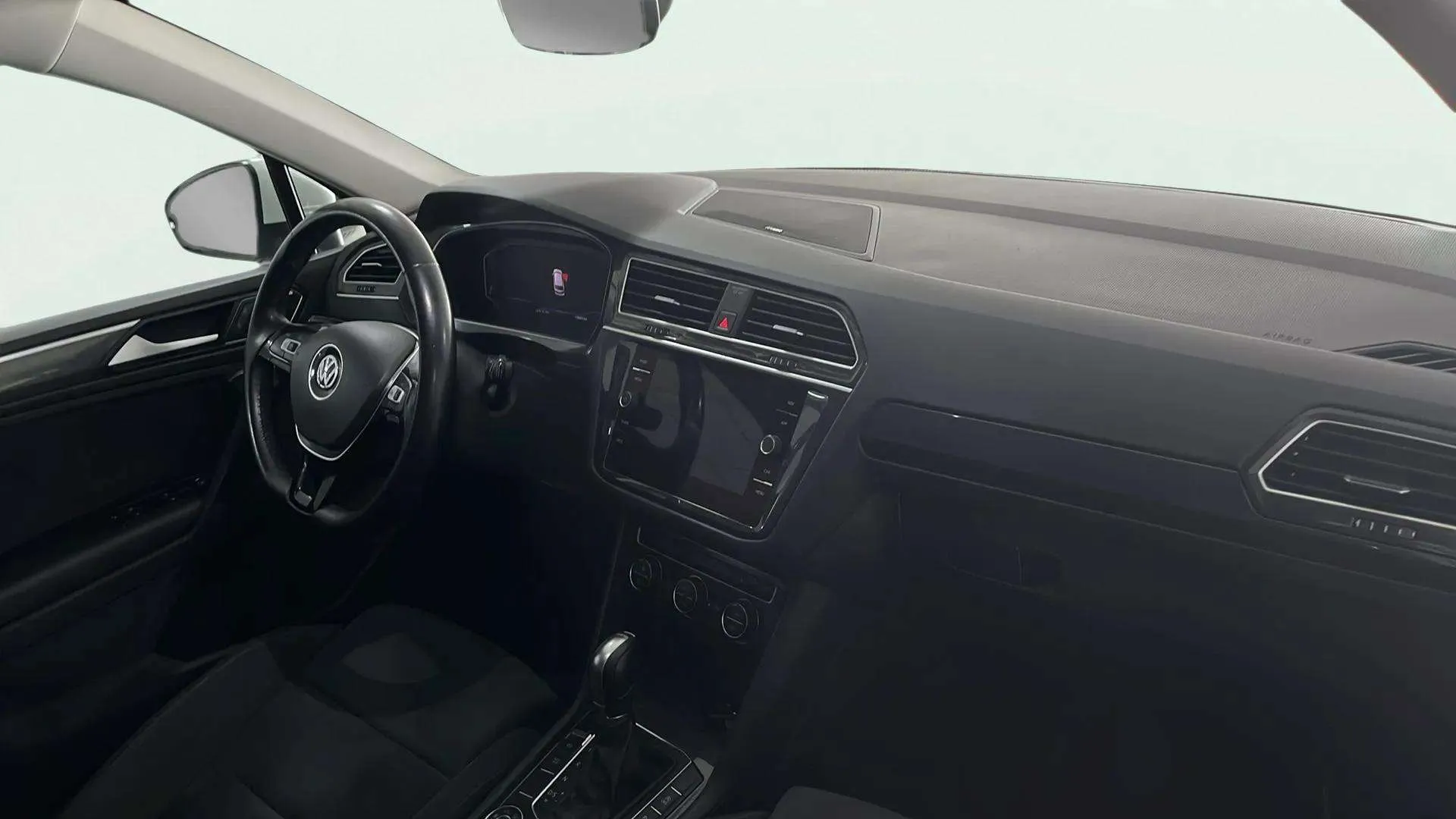Volkswagen Tiguan Sport 2.0 TDI 4Motion DSG - foto 9