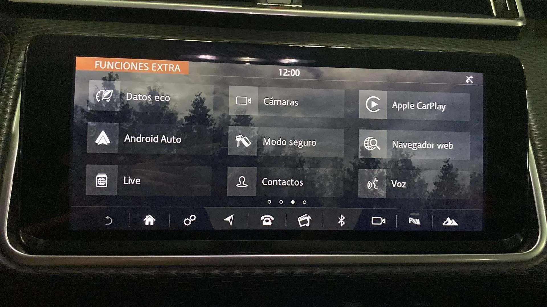 Land Rover Range Rover Velar 2.0 D180 4WD - foto 20