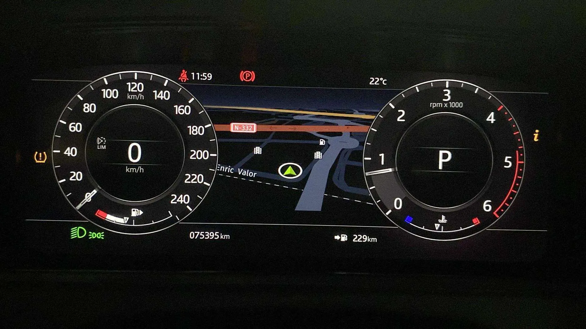 Land Rover Range Rover Velar 2.0 D180 4WD - foto 14