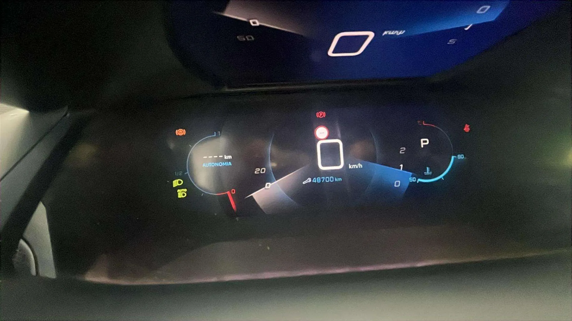 Peugeot 2008 GT Pack PureTech 130 EAT8 - foto 11