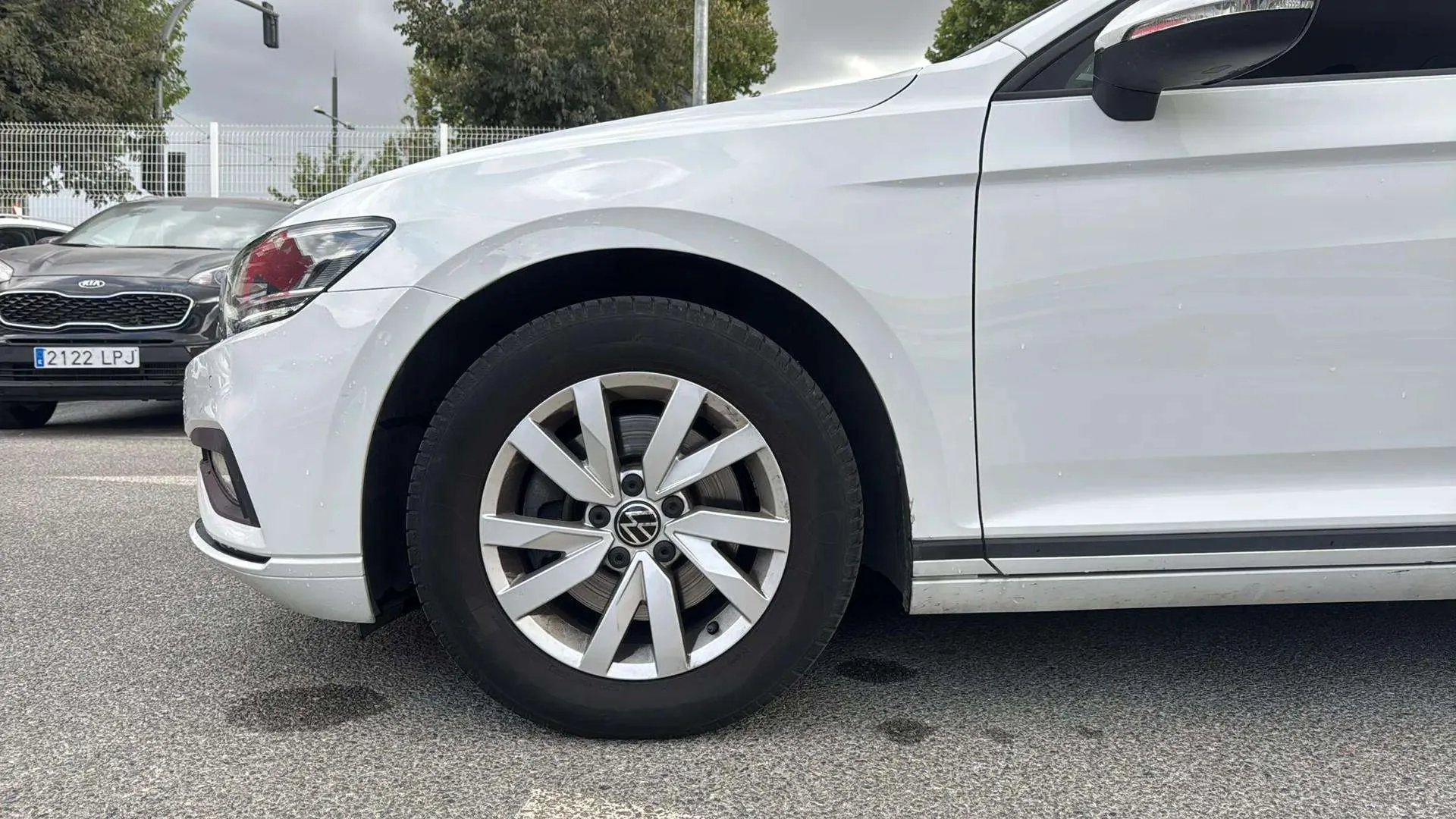 Volkswagen Passat 2.0 TDI DSG - foto 9