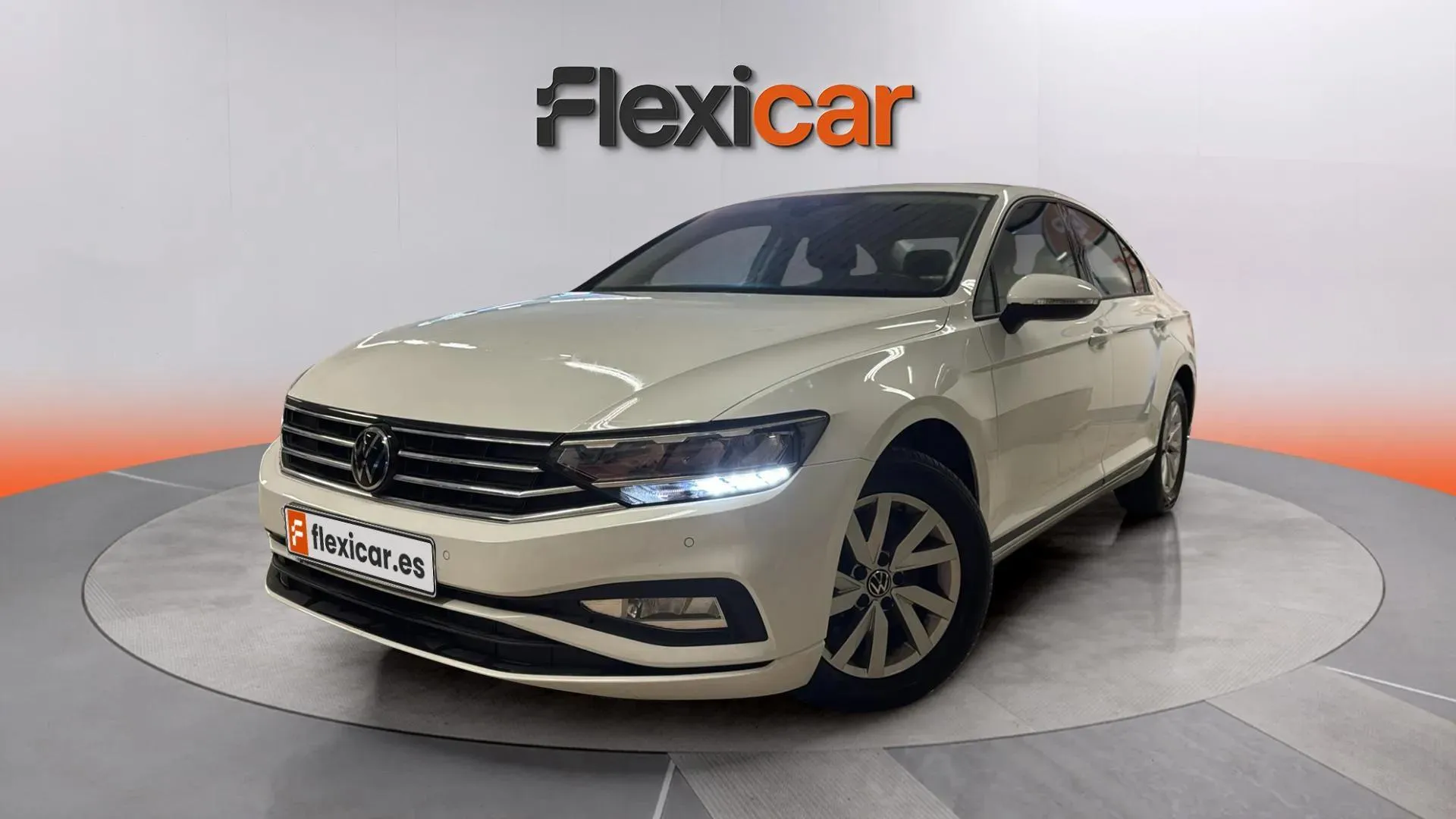 Volkswagen Passat 2.0 TDI DSG - foto 3