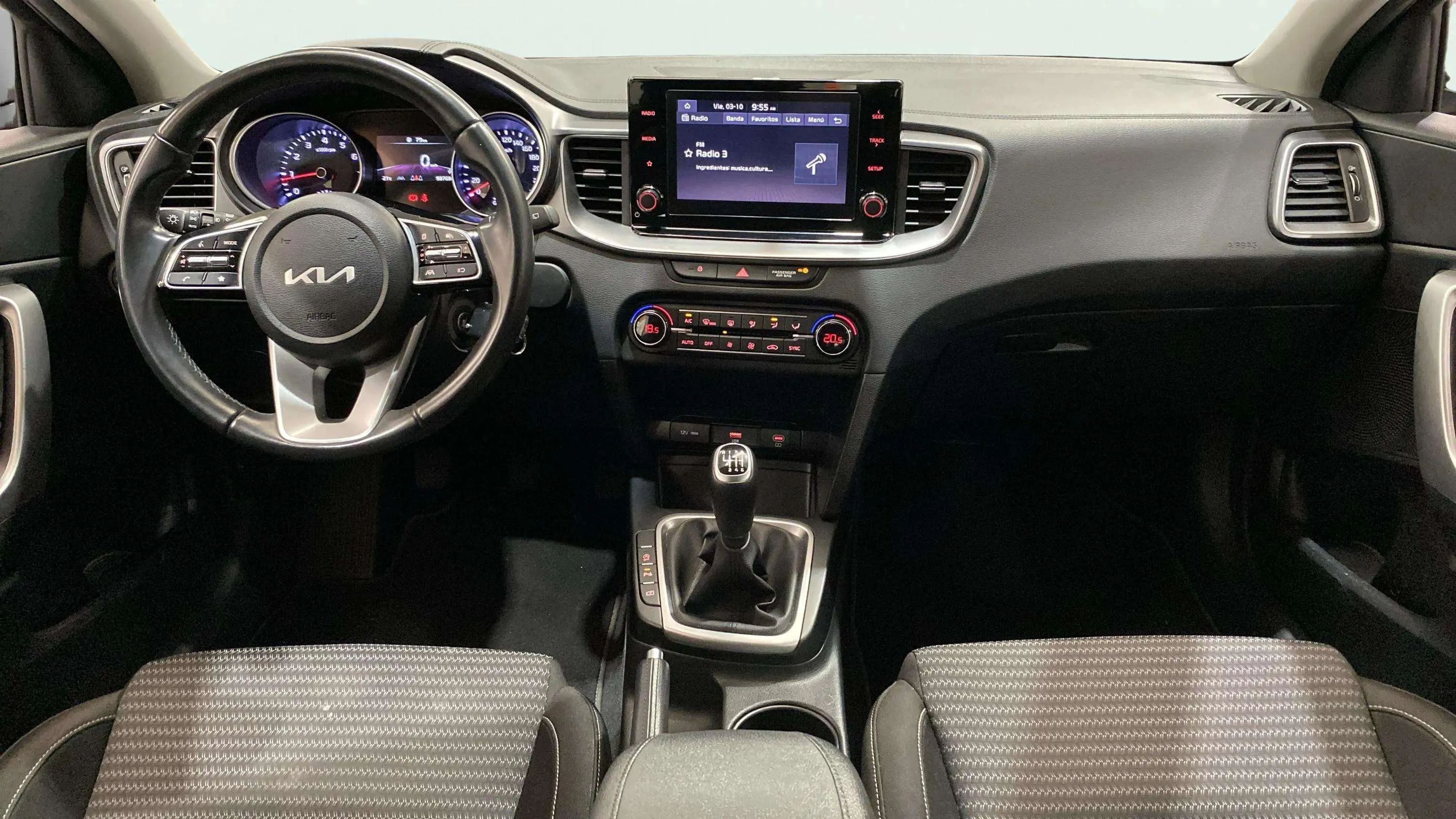 Kia XCeed 1.5 T-GDi Drive - foto 14