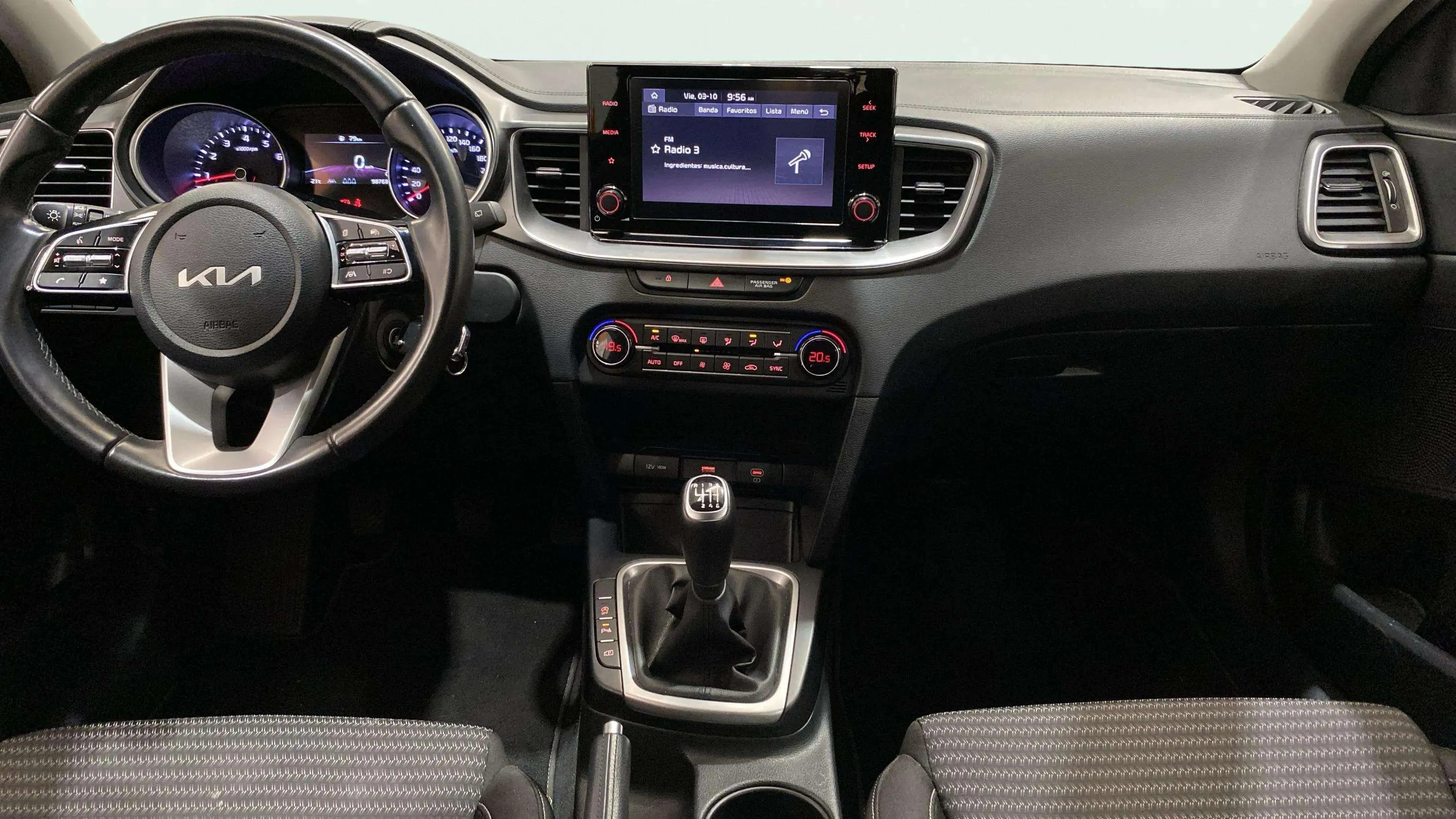Kia XCeed 1.5 T-GDi Drive - foto 24
