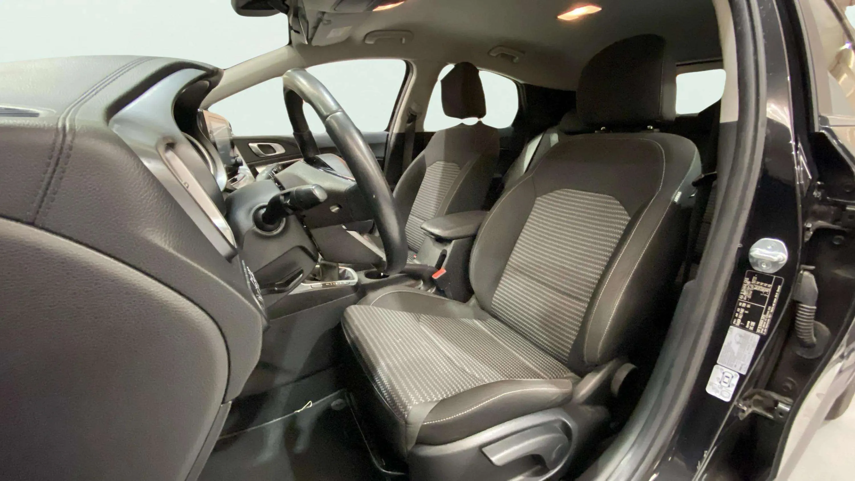 Kia XCeed 1.5 T-GDi Drive - foto 10