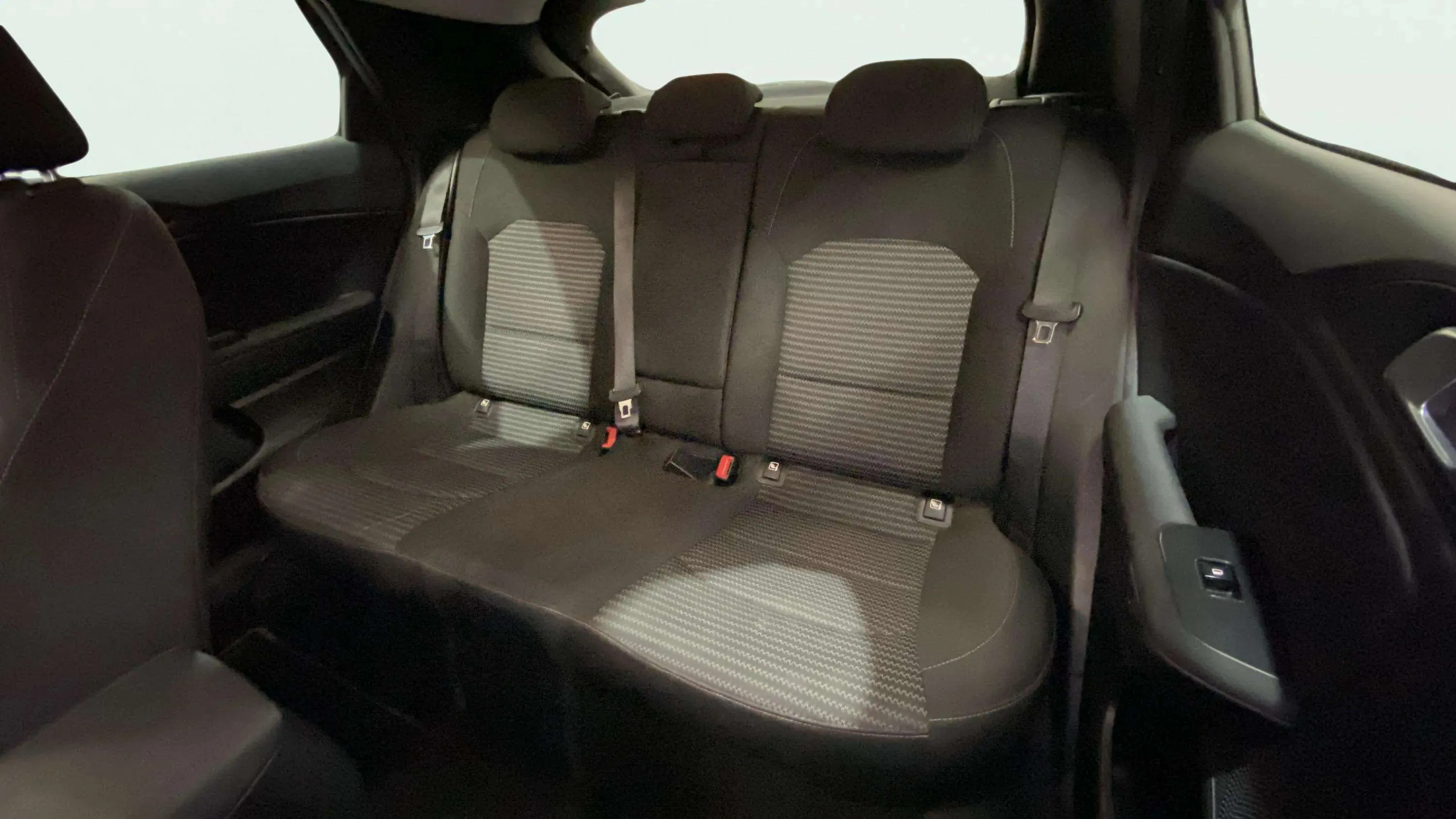 Kia XCeed 1.5 T-GDi Drive - foto 12