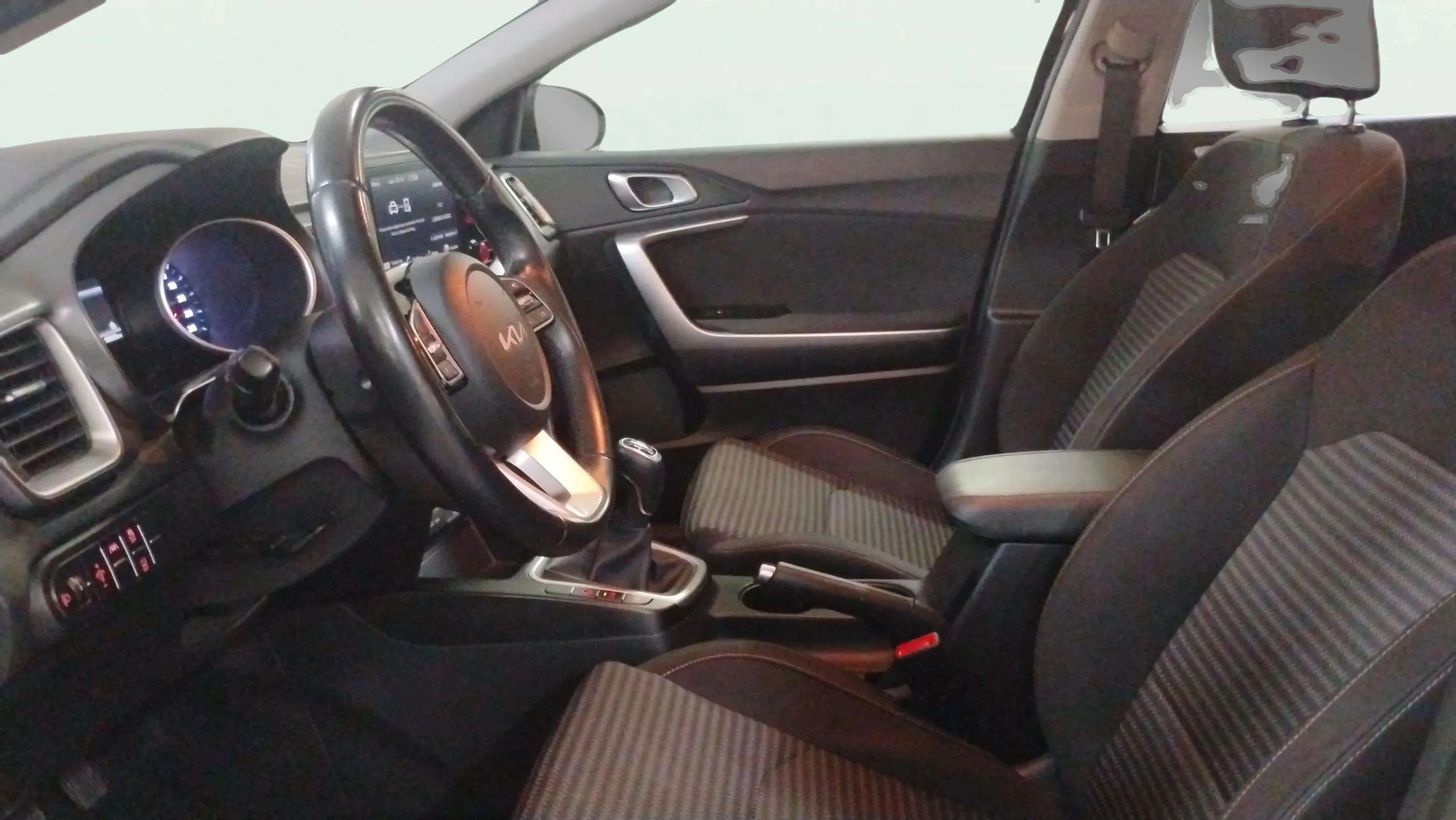 Kia XCeed 1.0 T-GDi Drive - foto 7