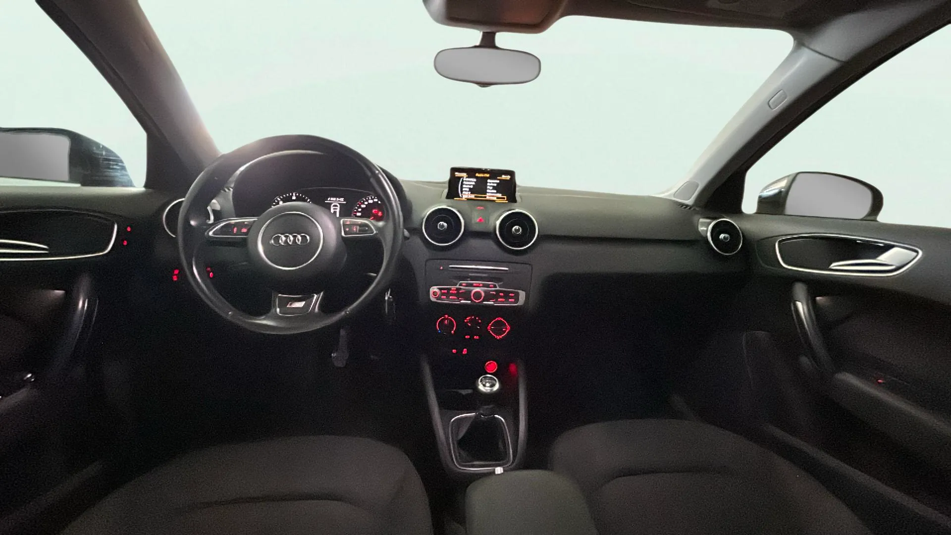 Audi A1 Sportback 1.4 TDI ultra Adrenalin - foto 11