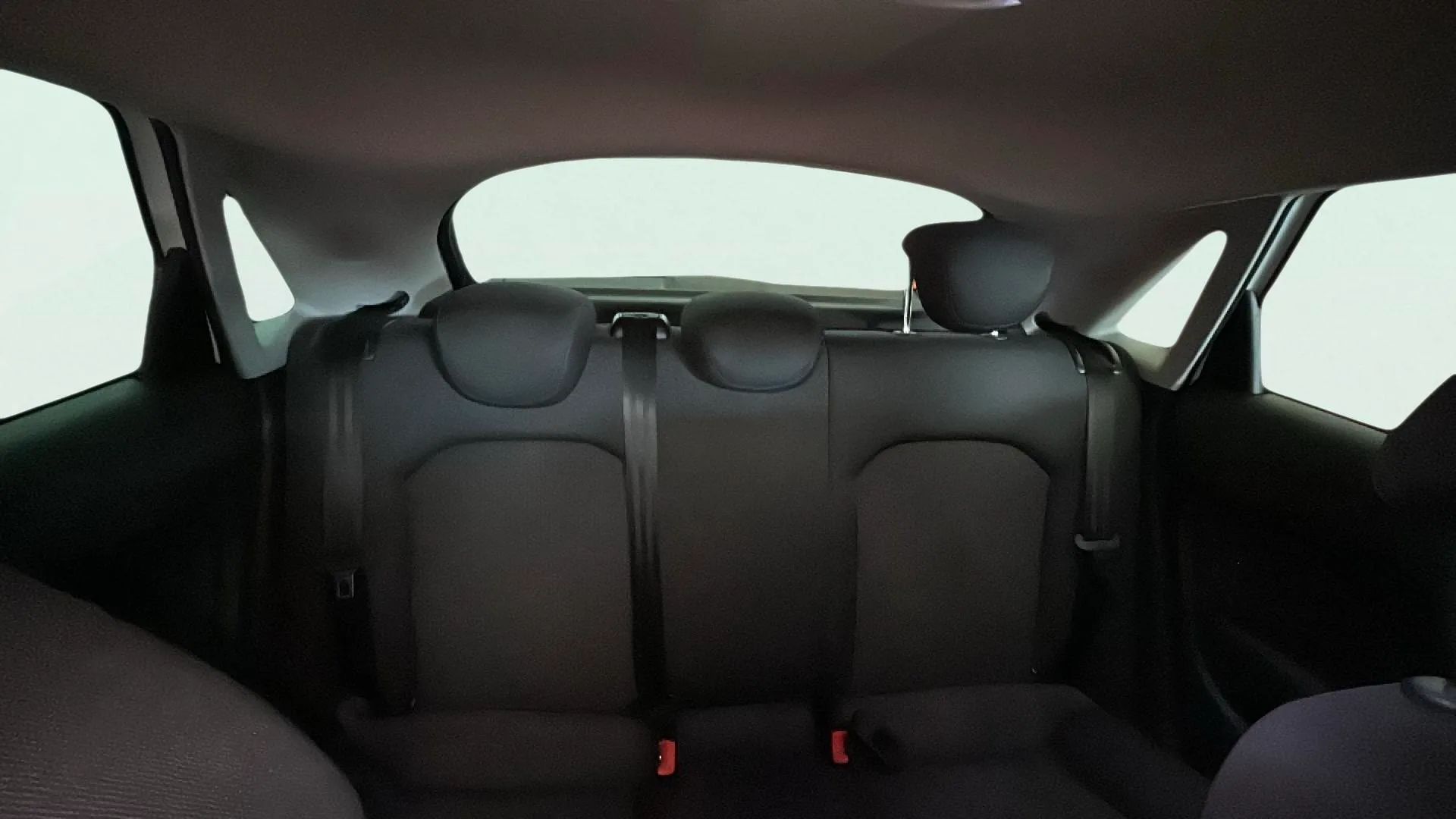 Audi A1 Sportback 1.4 TDI ultra Adrenalin - foto 9