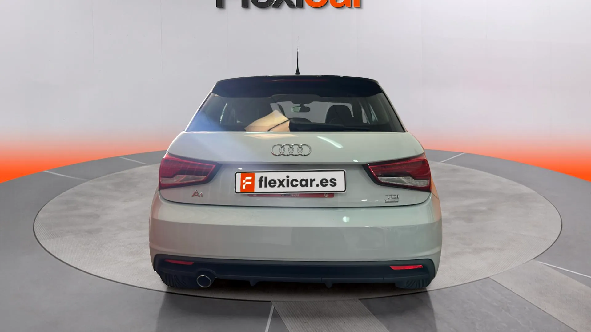 Audi A1 Sportback 1.4 TDI ultra Adrenalin - foto 5