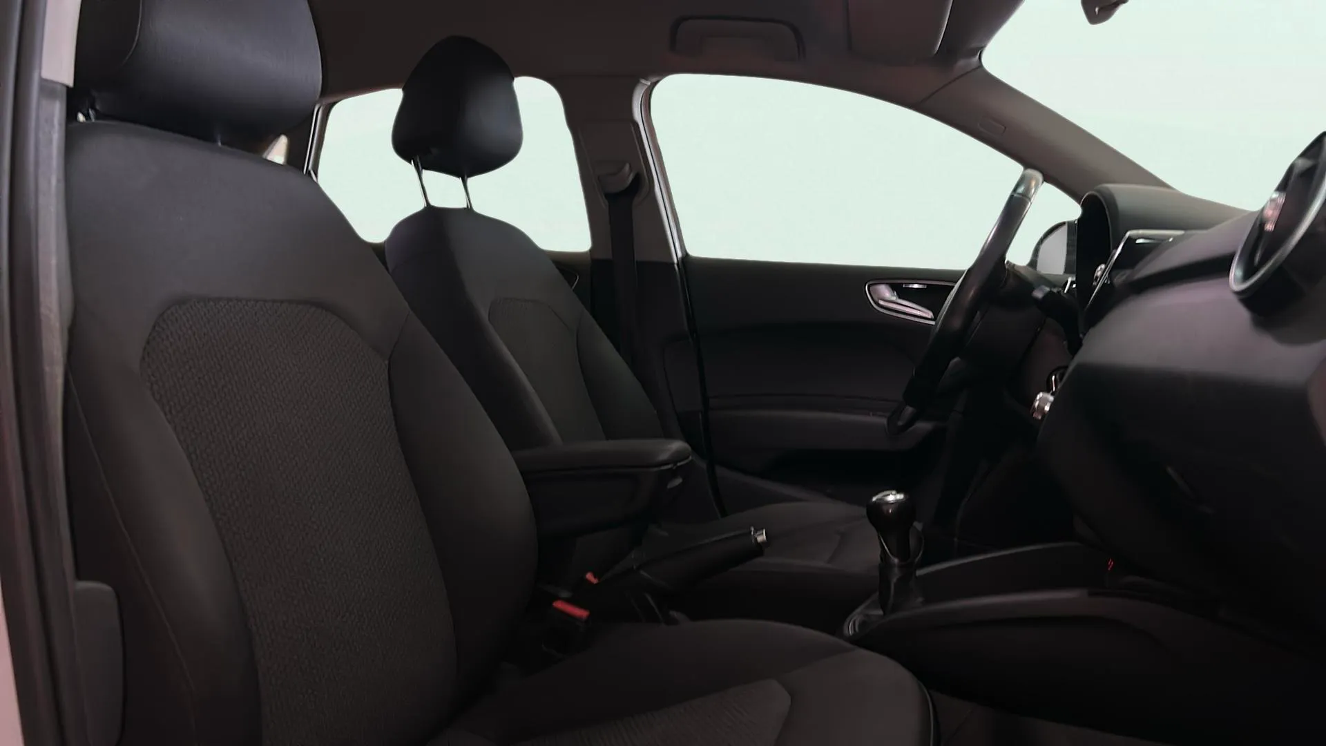 Audi A1 Sportback 1.4 TDI ultra Adrenalin - foto 7