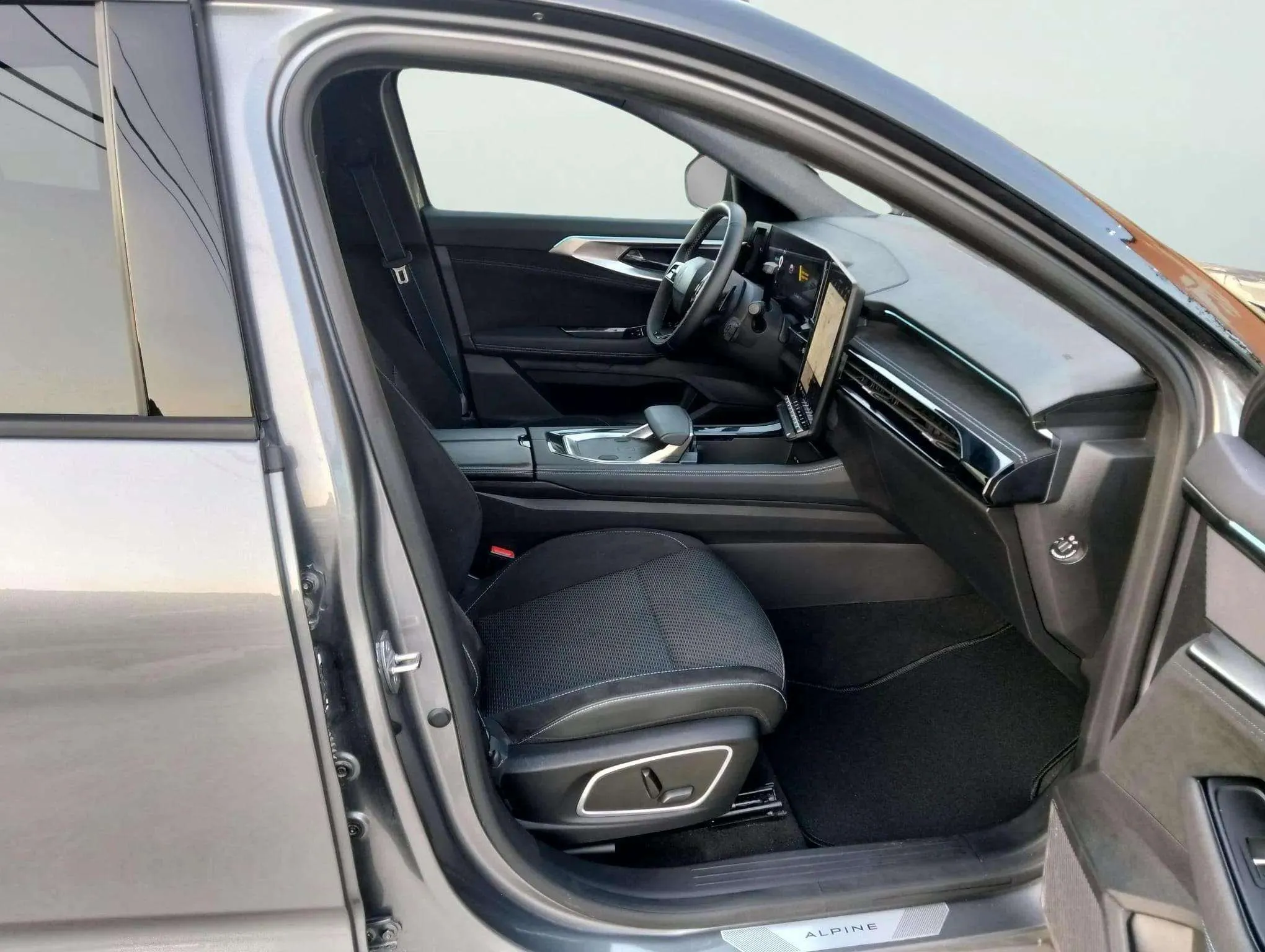 Renault Austral Esprit Alpine E-Tech F Hybr - foto 13