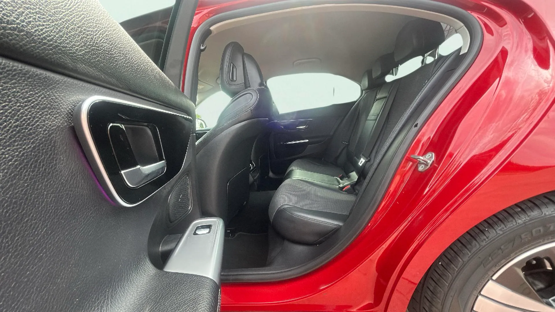 Mercedes-Benz Clase C C 200 d - foto 13