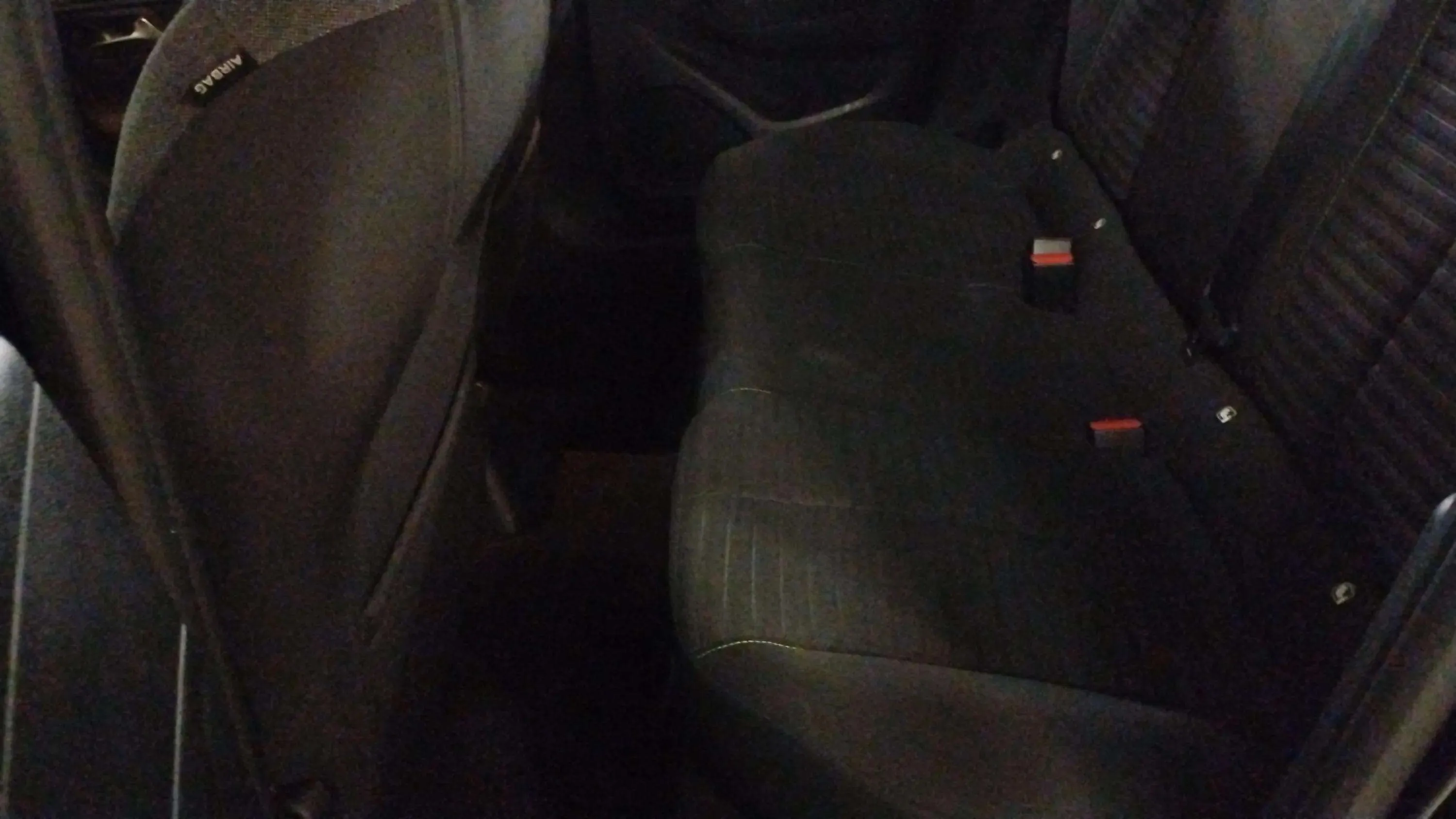Peugeot 208 Allure PureTech 100 - foto 14