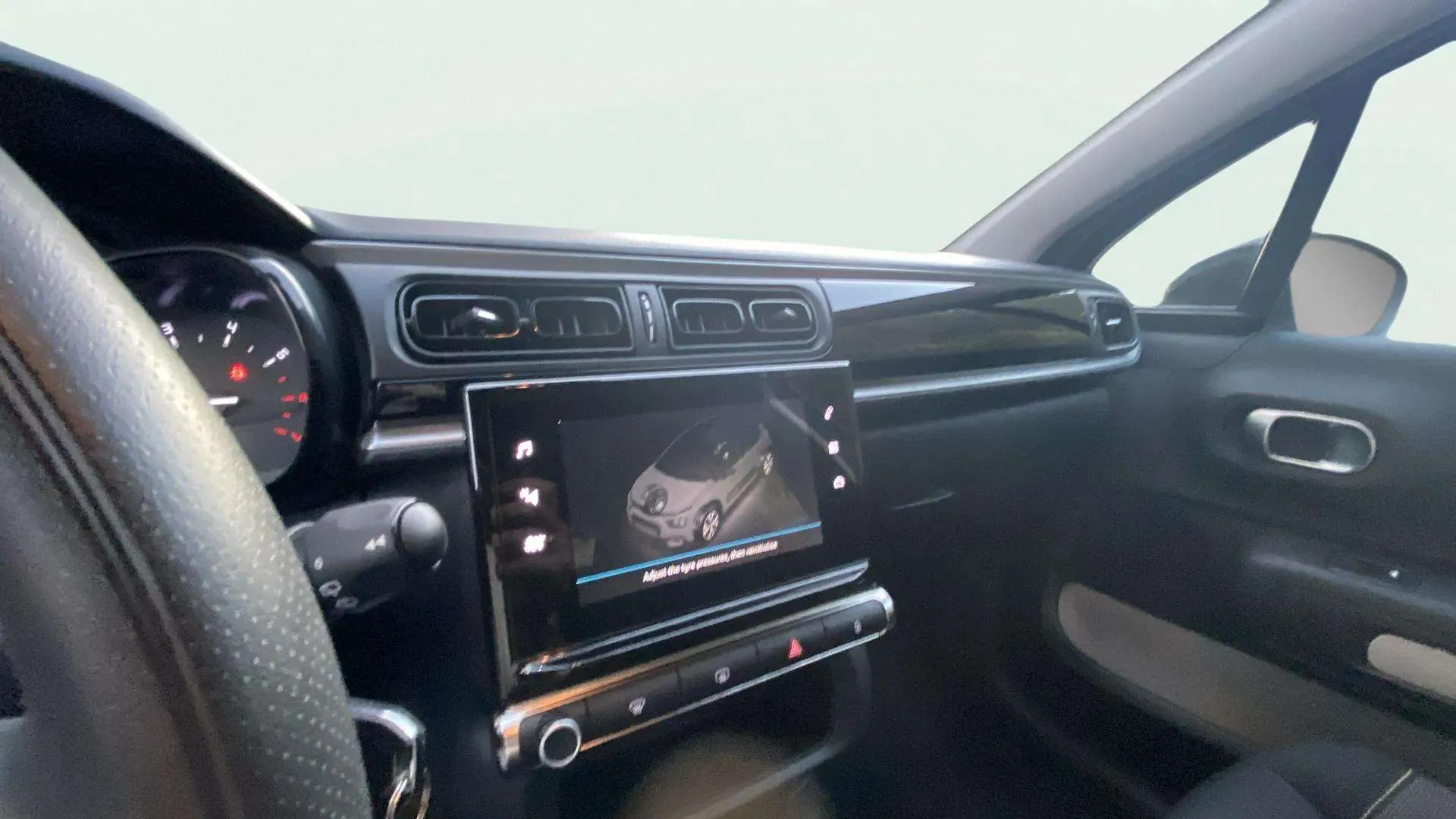 Citroën C3 PureTech Plus - foto 18