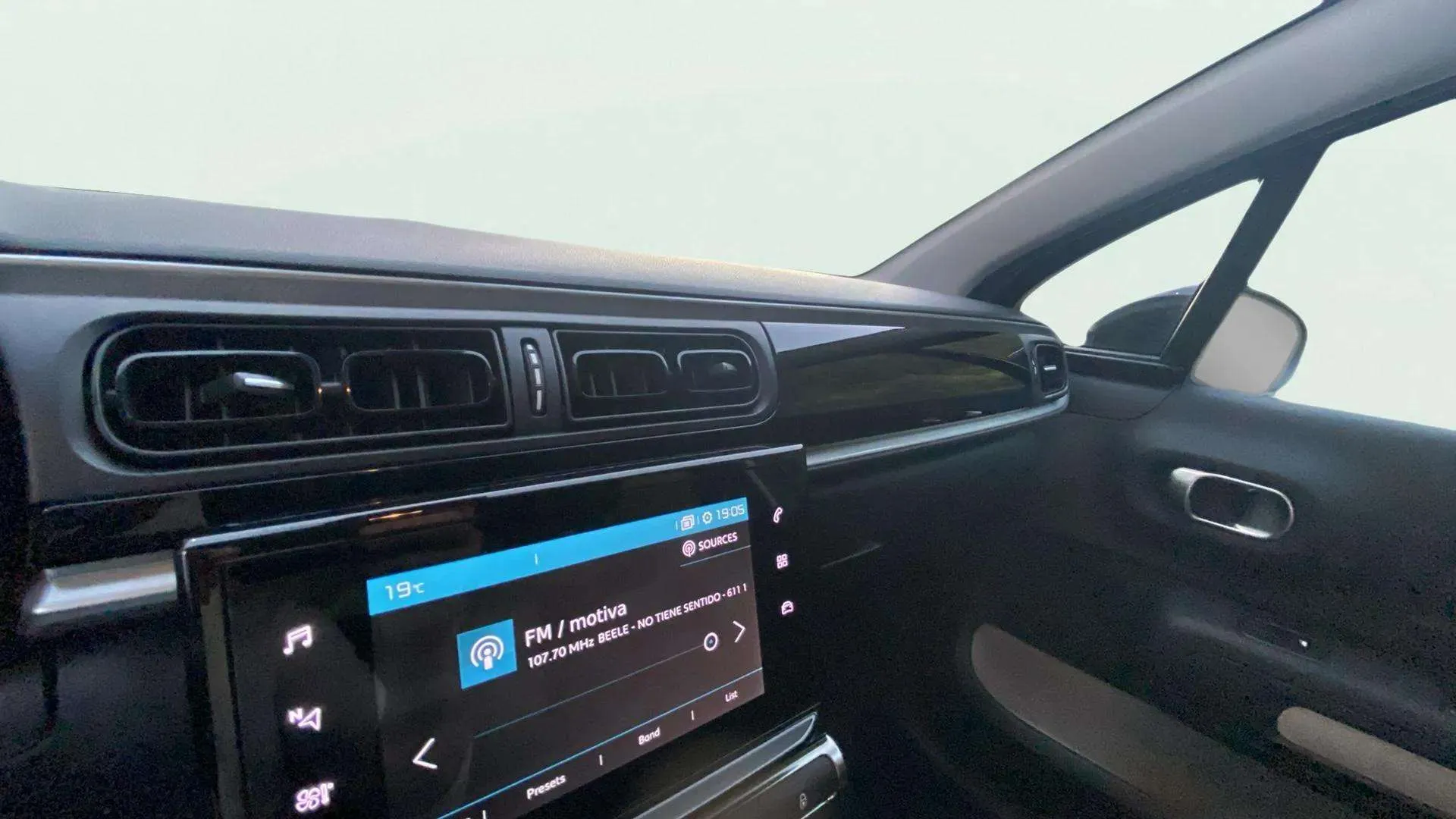 Citroën C3 PureTech Plus - foto 19