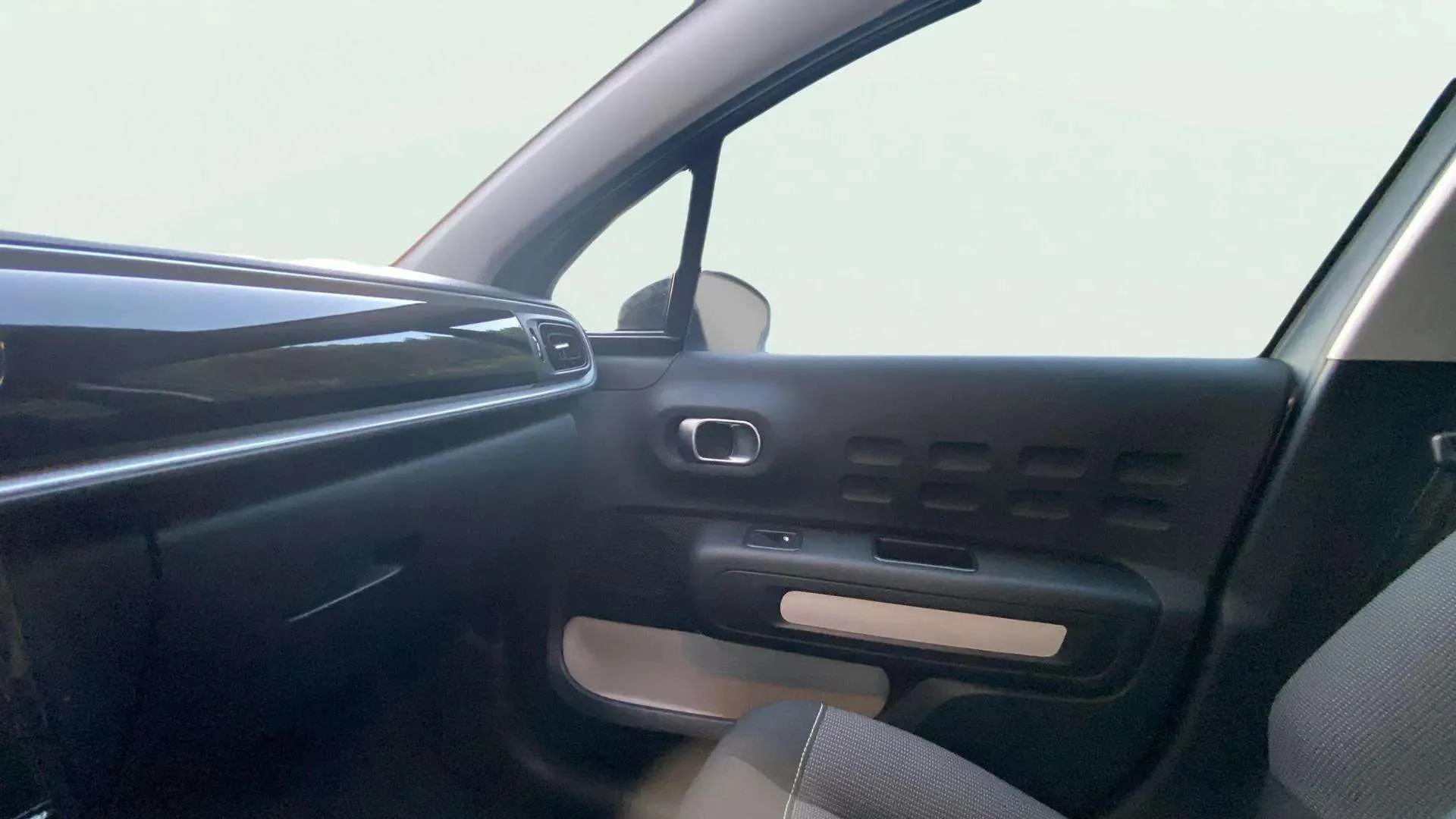 Citroën C3 PureTech Plus - foto 21