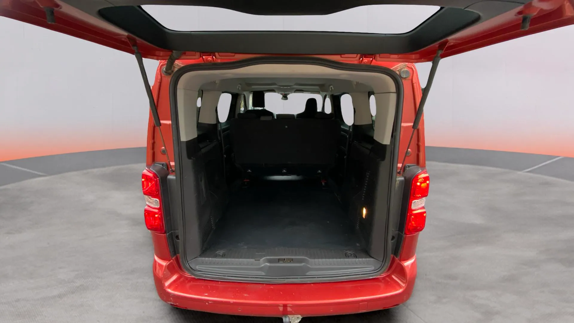 Peugeot Traveller Active 1.6 BlueHDi Compact - foto 22