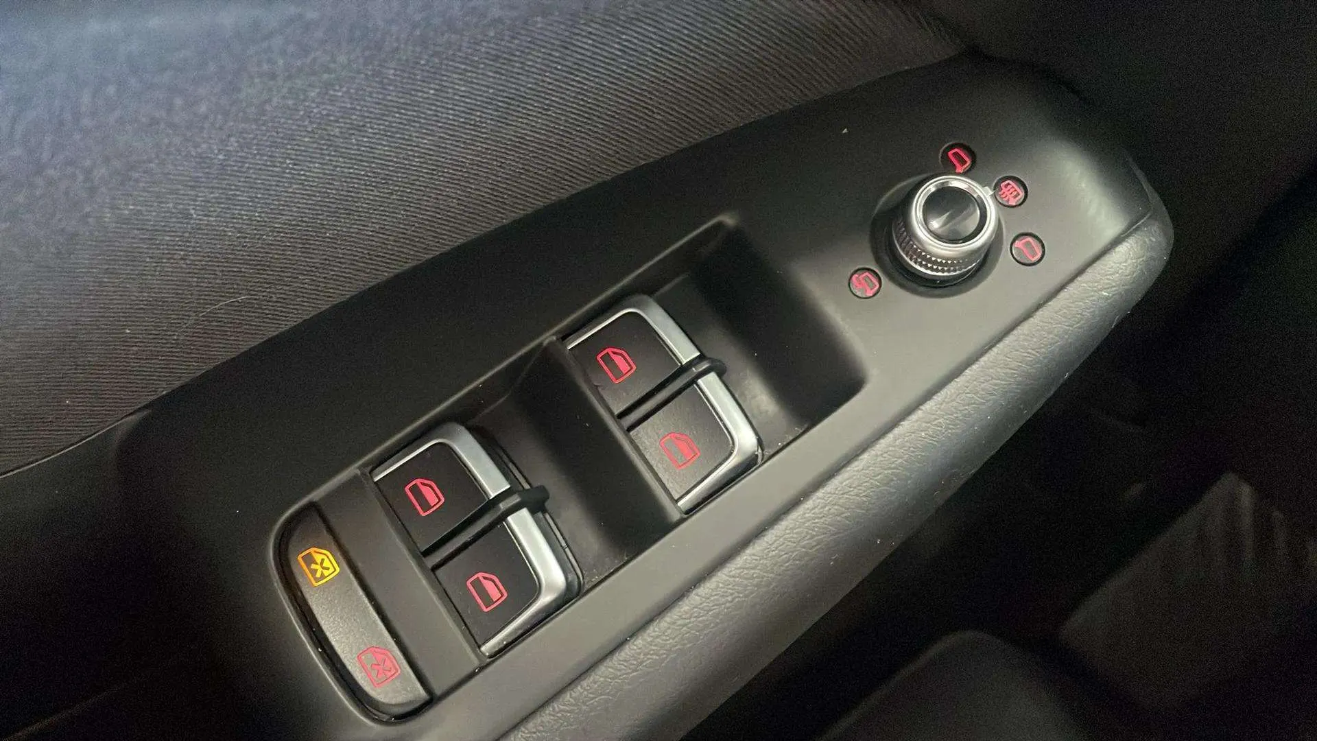 Audi Q5 2.0 TDI ultra S line edition - foto 26