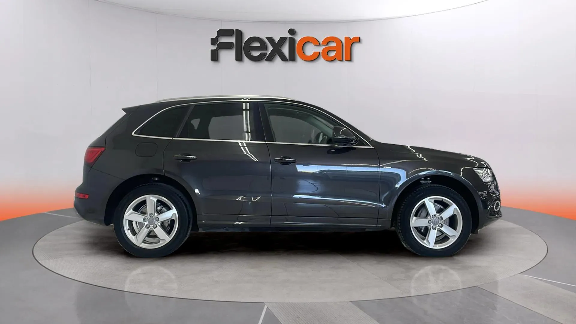 Audi Q5 2.0 TDI ultra S line edition - foto 3