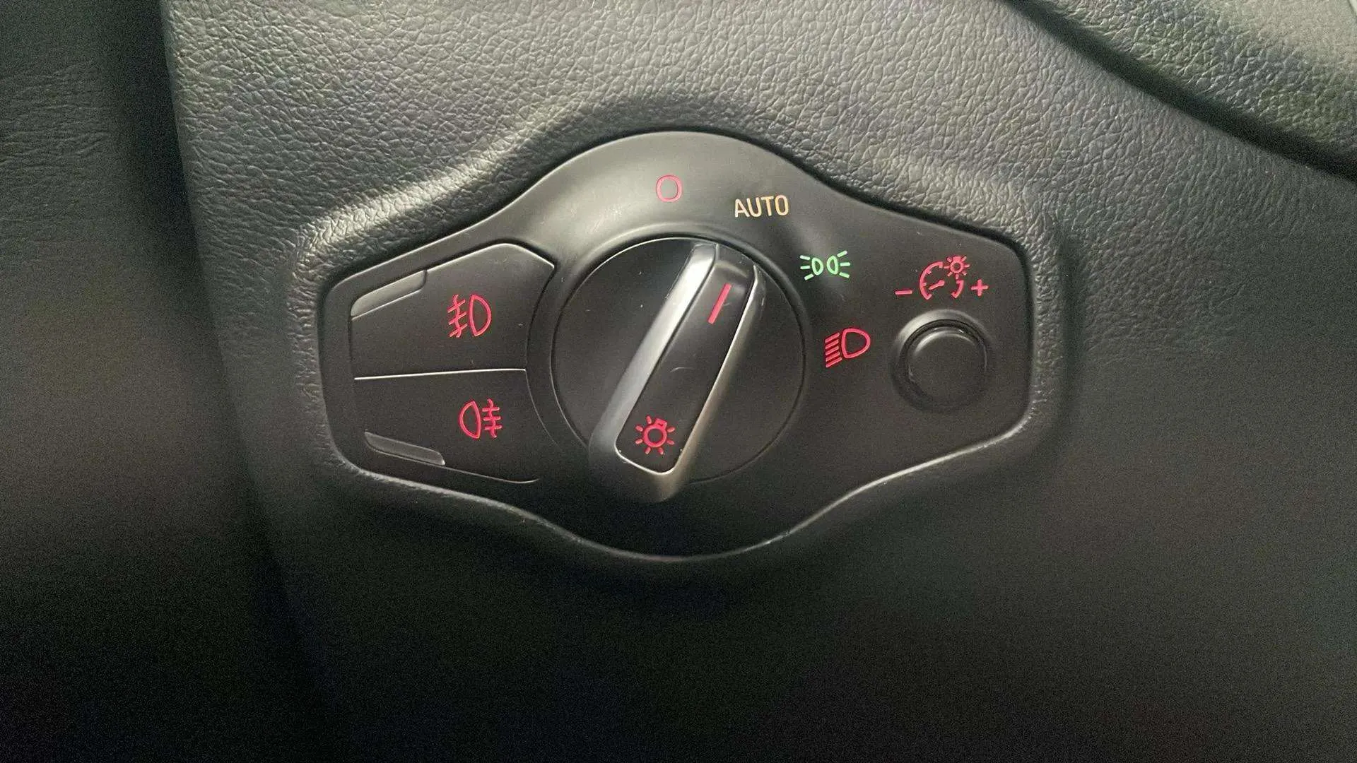 Audi Q5 2.0 TDI ultra S line edition - foto 25
