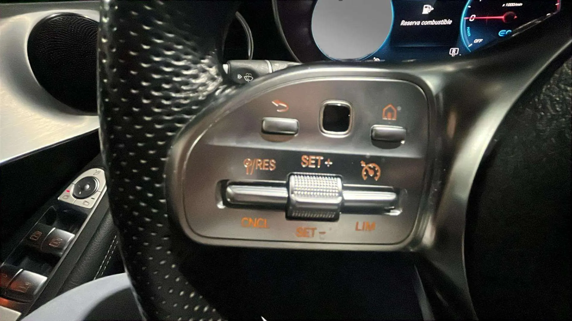 Mercedes-Benz GLC 300 de 4MATIC - foto 23