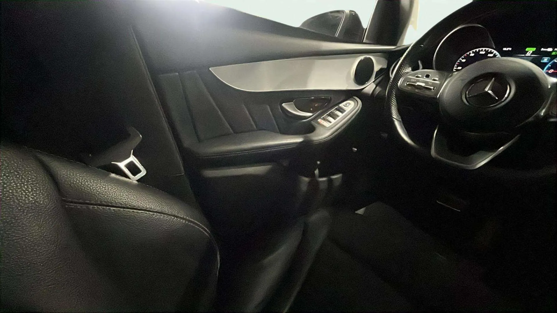 Mercedes-Benz GLC 300 de 4MATIC - foto 22