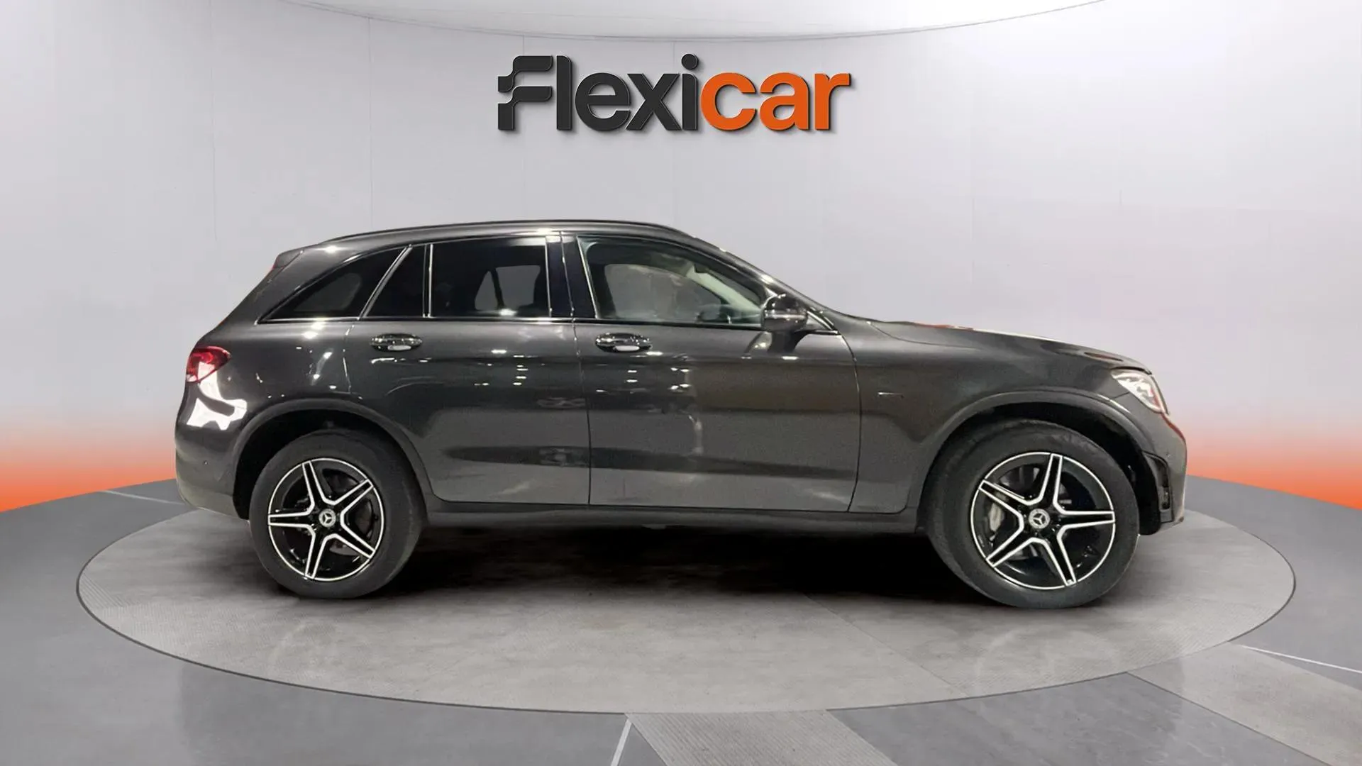 Mercedes-Benz GLC 300 de 4MATIC - foto 4