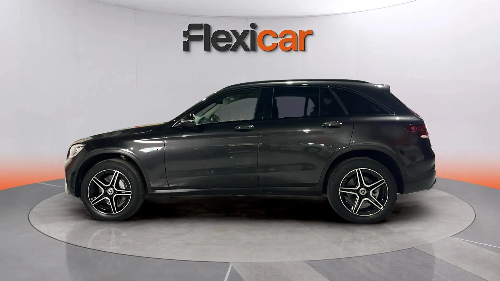 Mercedes-Benz GLC 300 de 4MATIC - foto 8