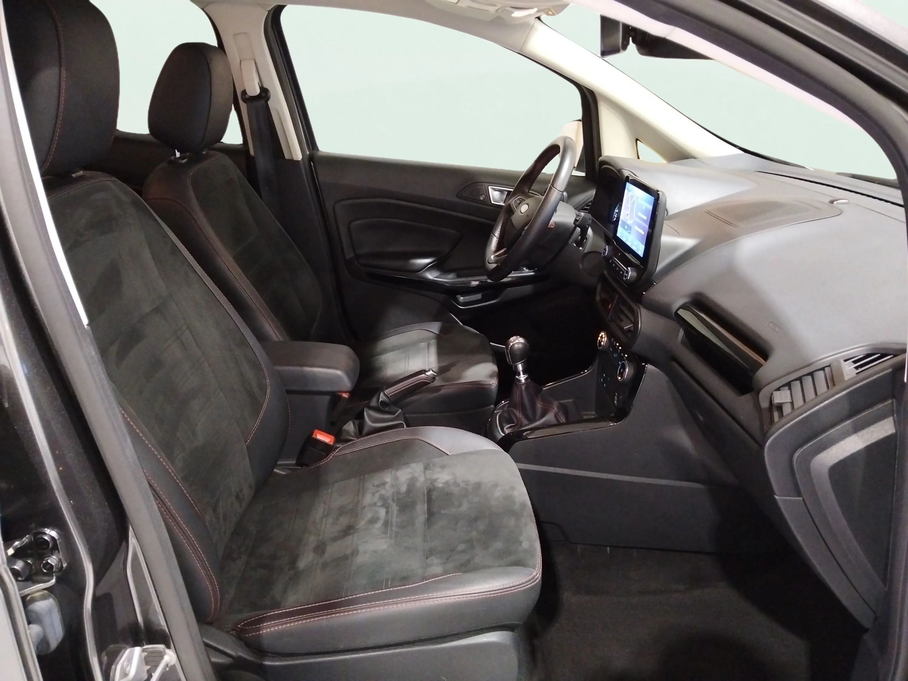 Ford EcoSport 1.0T EcoBoost ST Line - foto 13