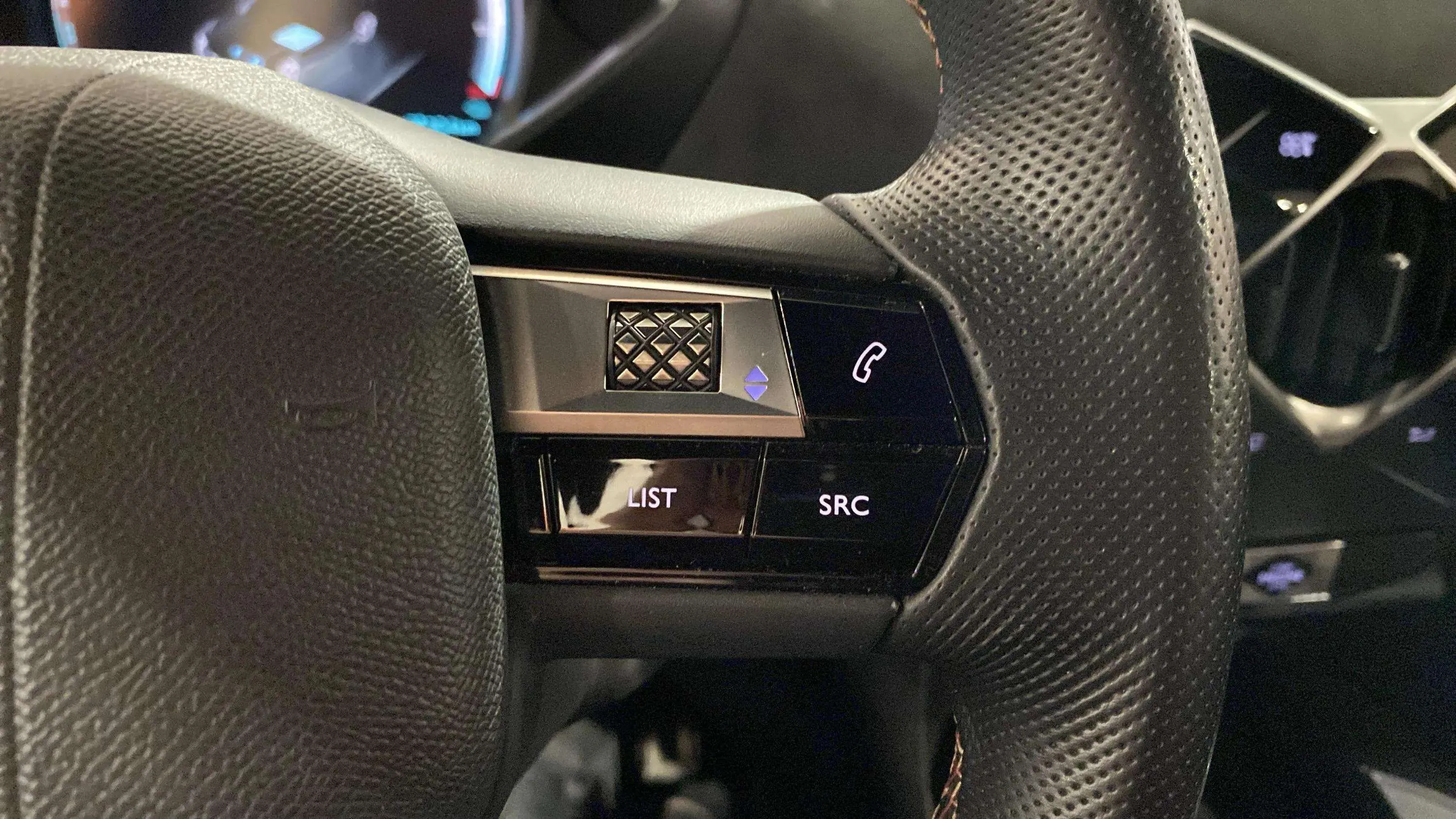 DS DS 3 Crossback E-Tense /h Performance Line - foto 18