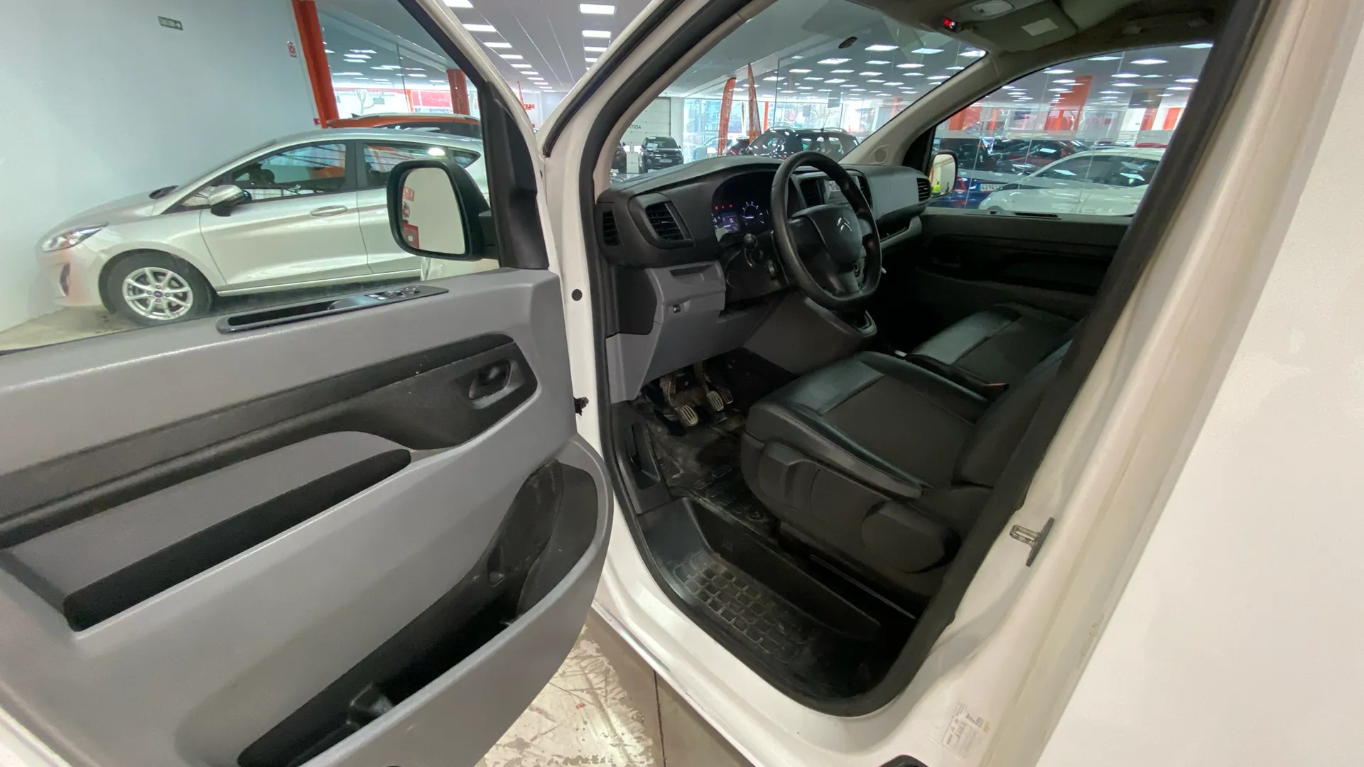 Citroën Jumpy 1.5 BlueHDi M Control - foto 13