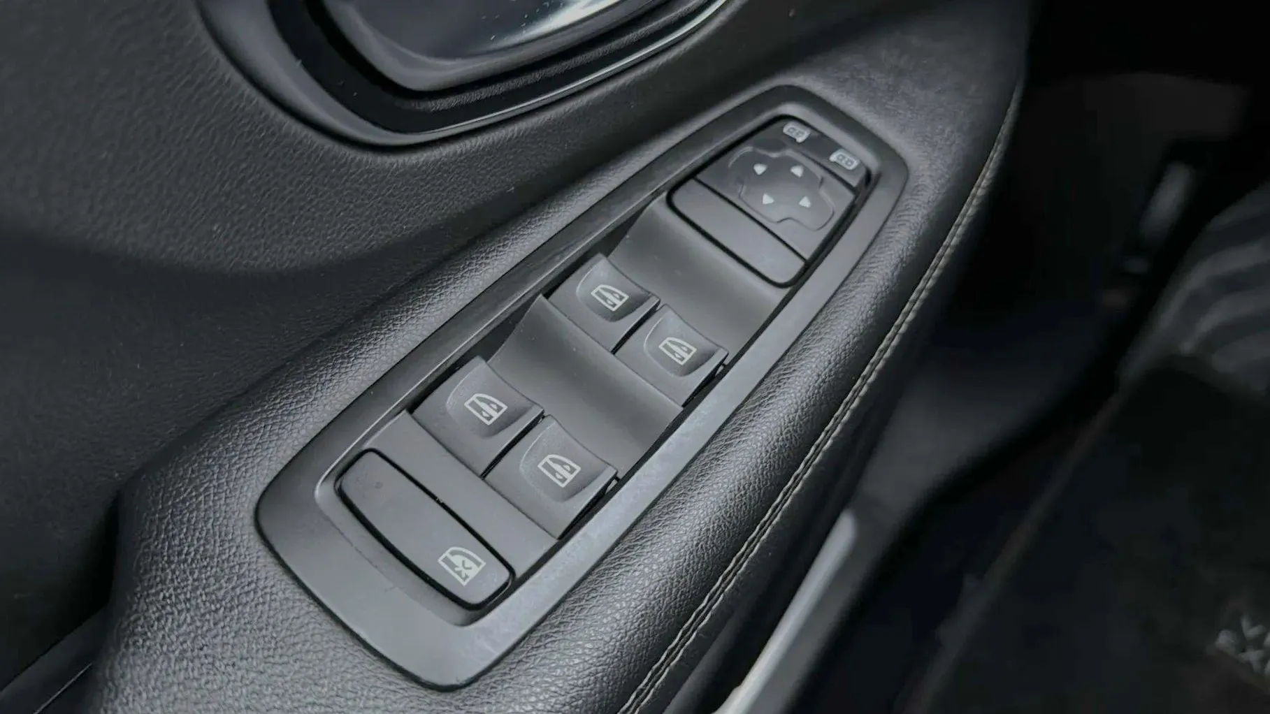 Renault Grand Scénic Limited TCe EDC GPF - foto 17